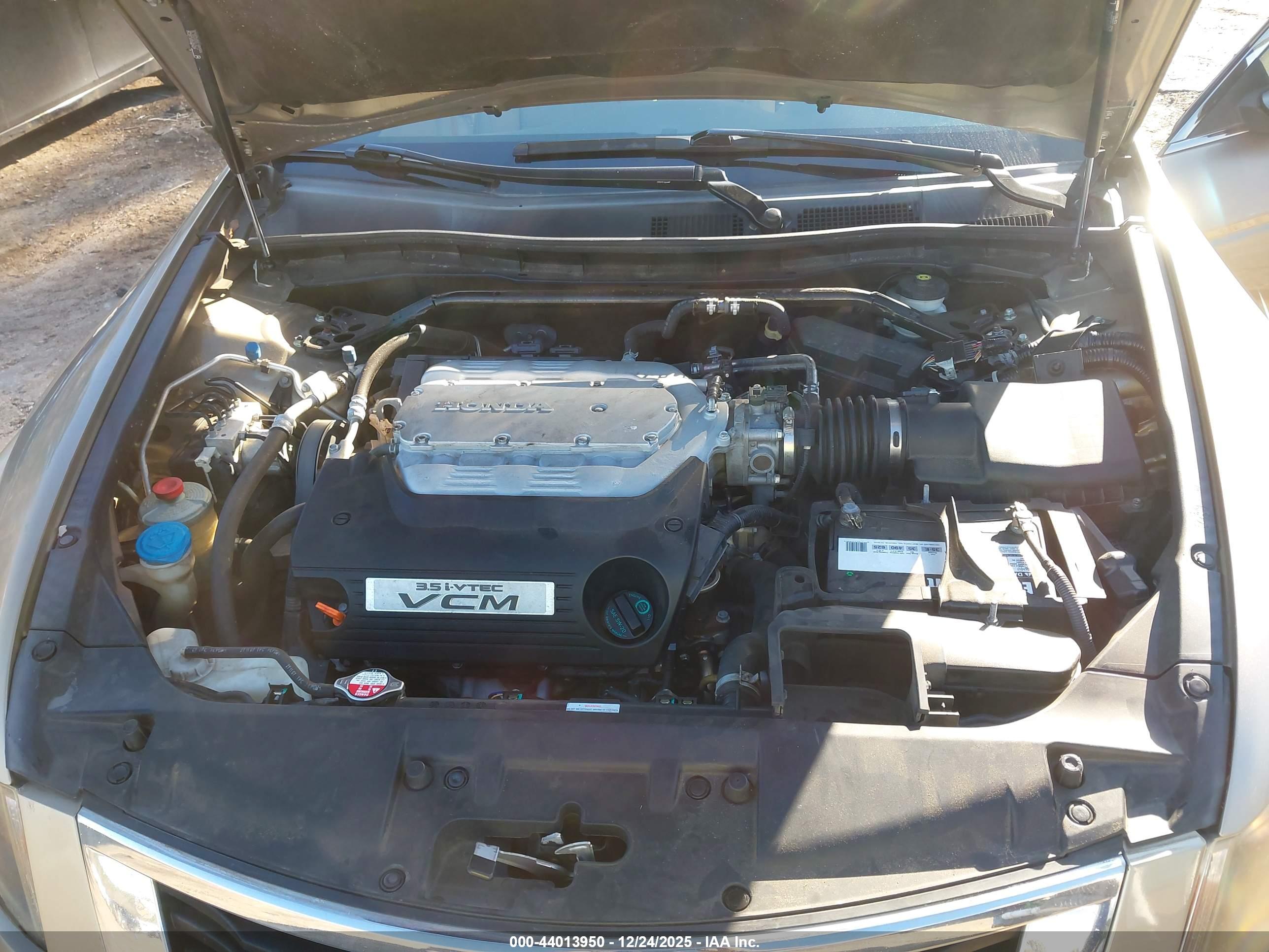HONDA ACCORD image 10