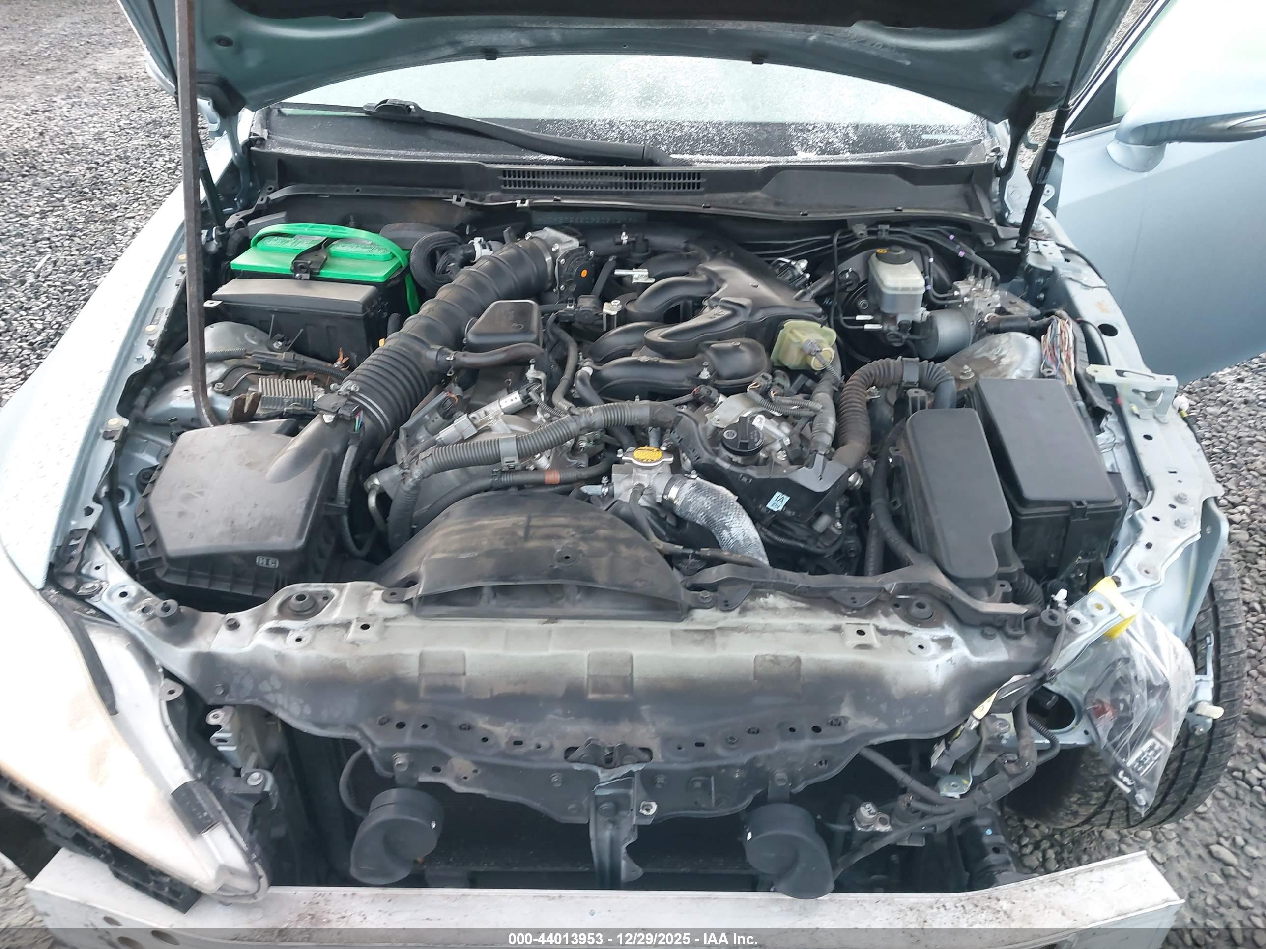 LEXUS IS image 10