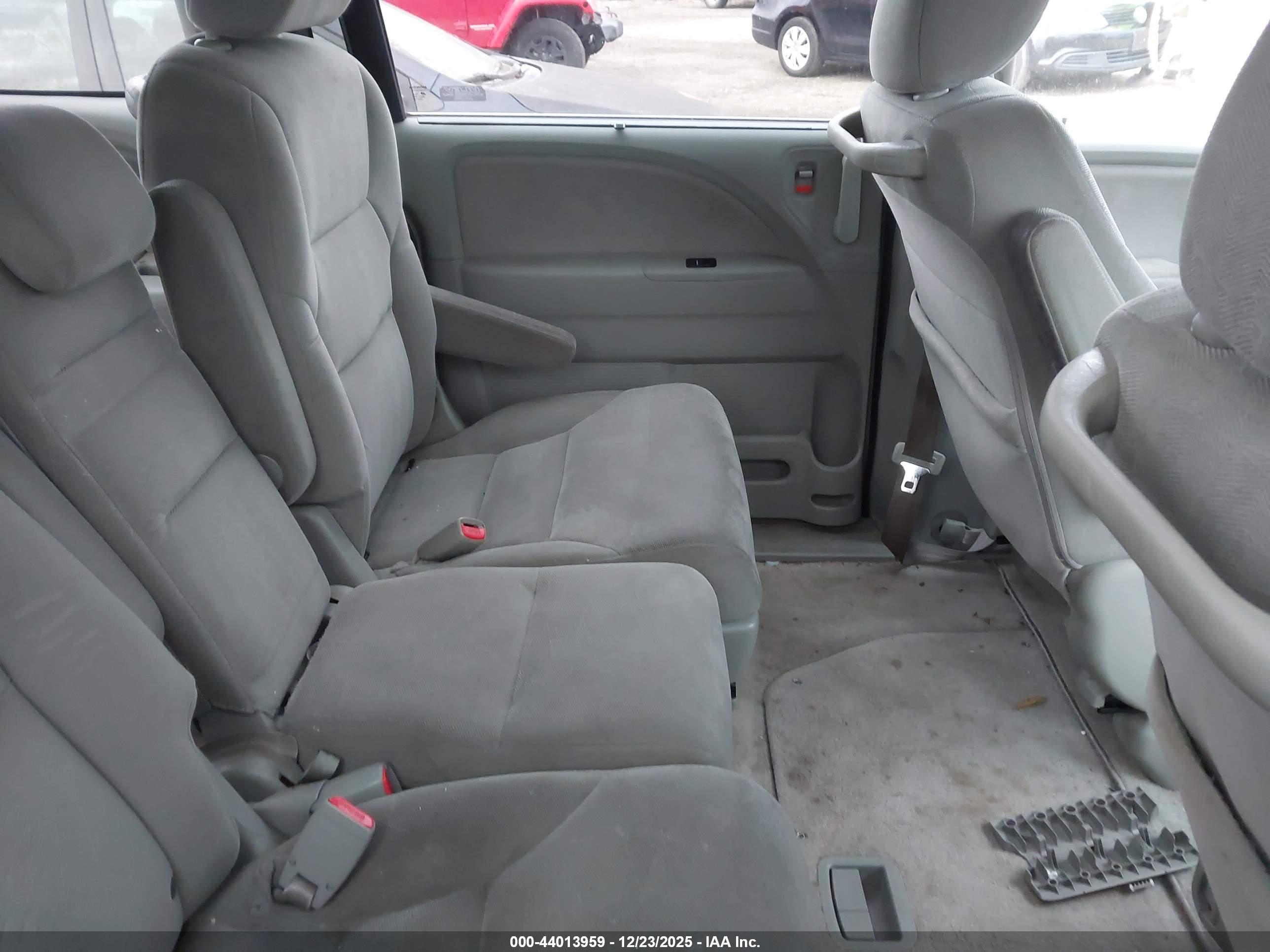 HONDA ODYSSEY image 8