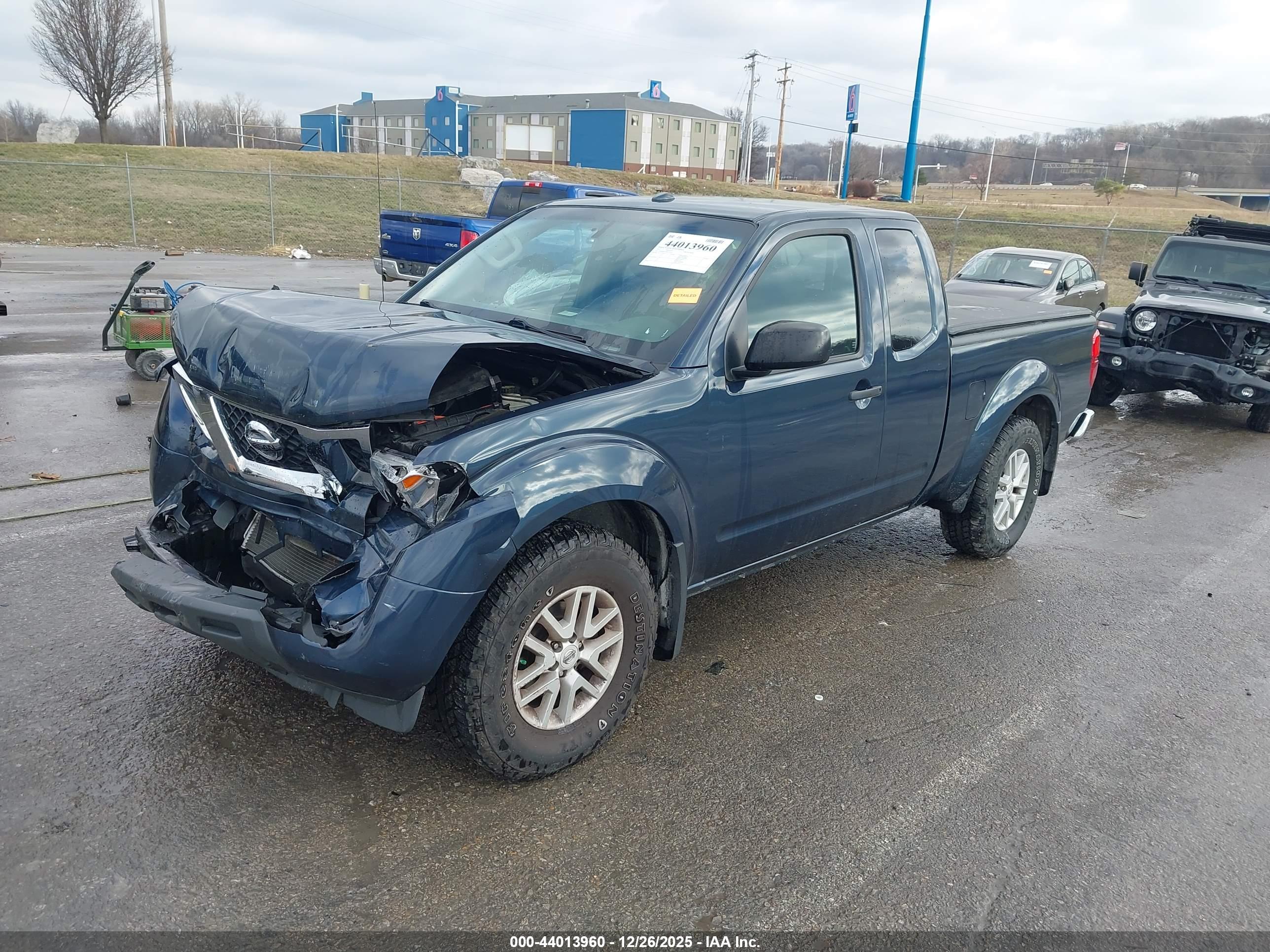 NISSAN FRONTIER image 2