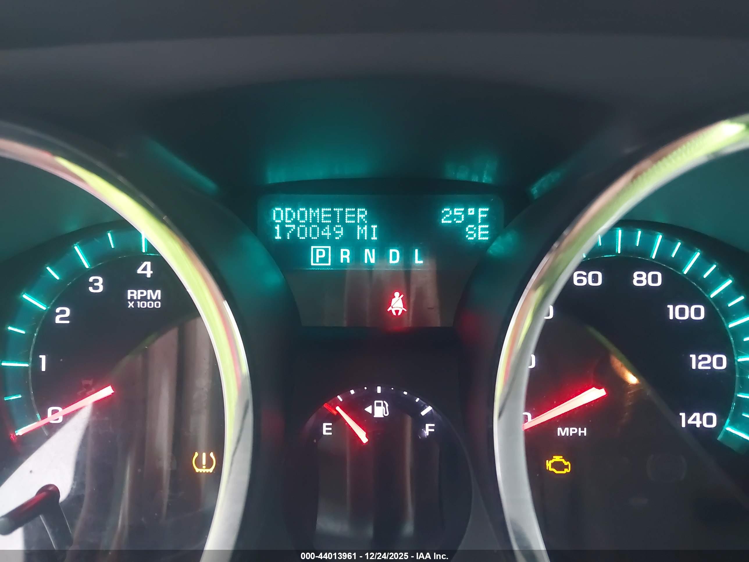 CHEVROLET TRAVERSE image 7