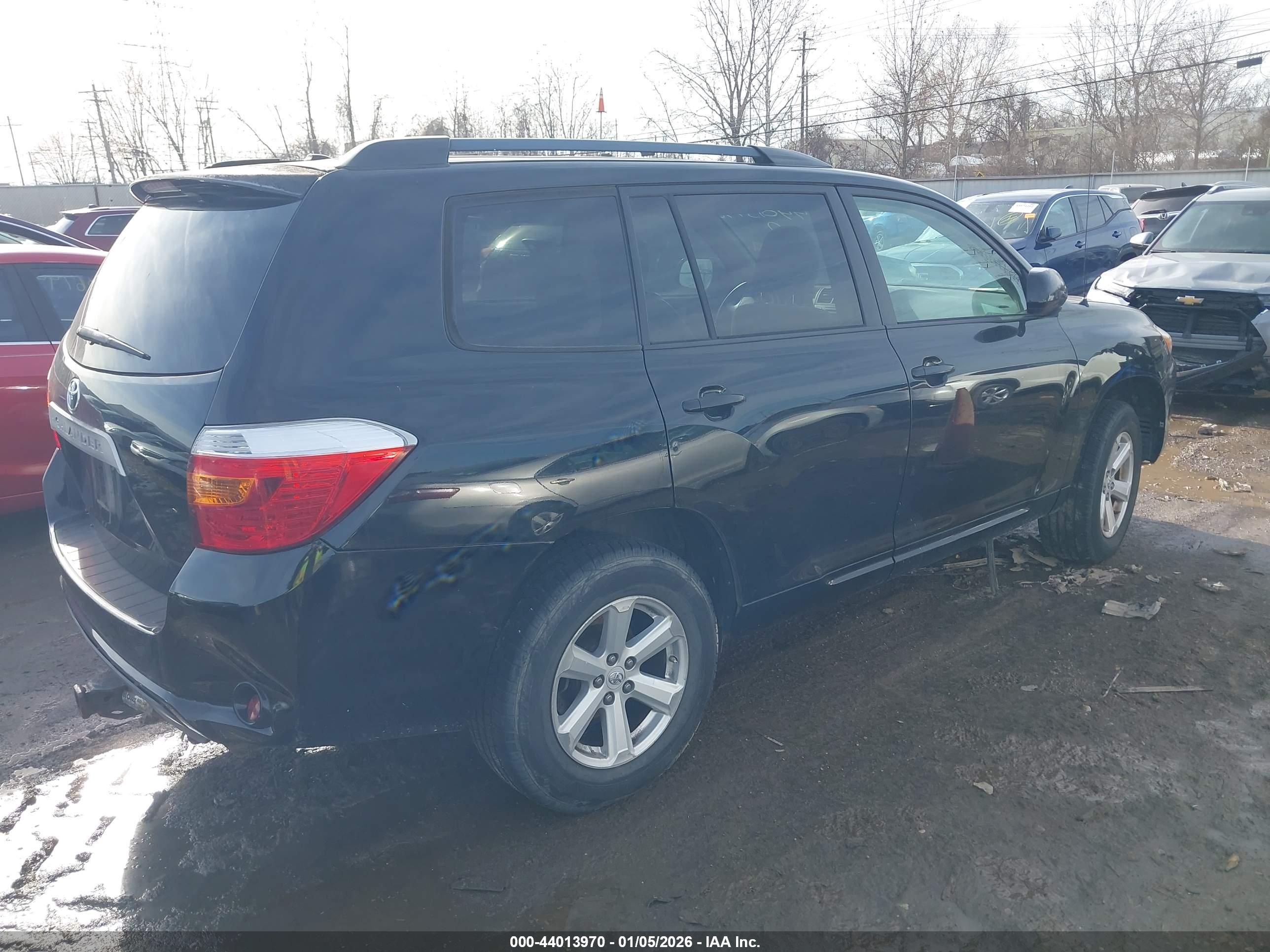 TOYOTA HIGHLANDER image 4