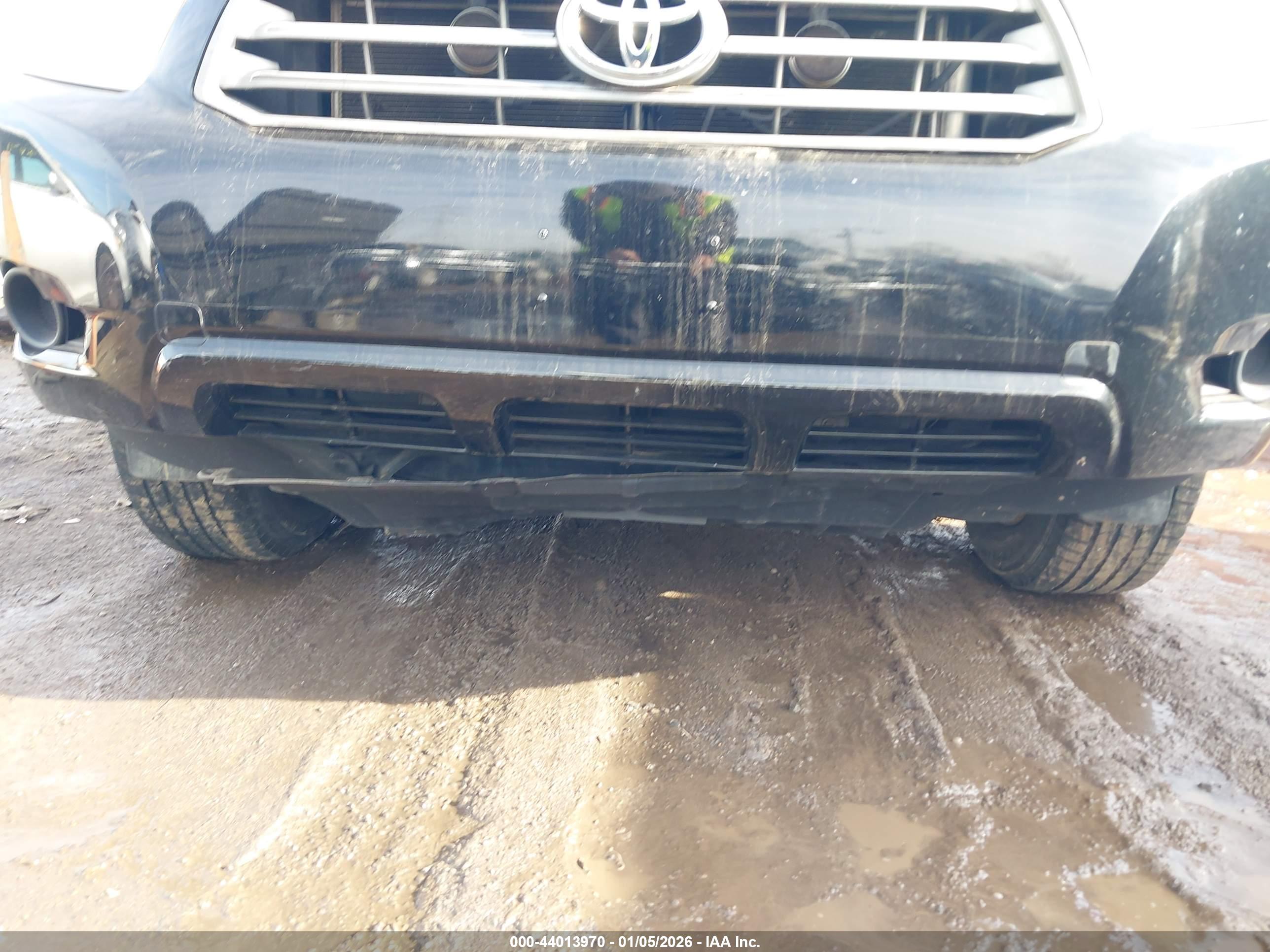 TOYOTA HIGHLANDER image 6