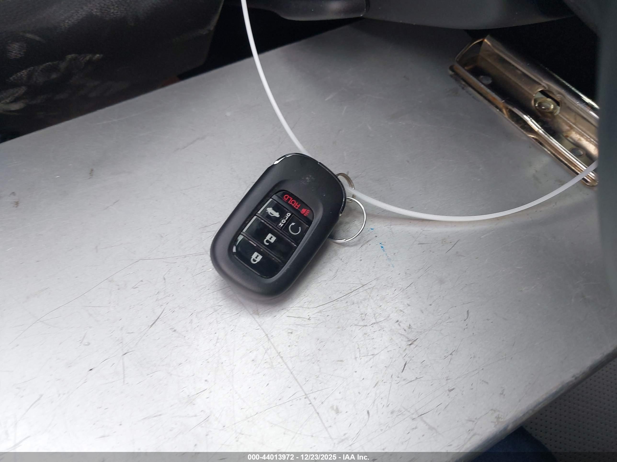 HONDA ACCORD image 11