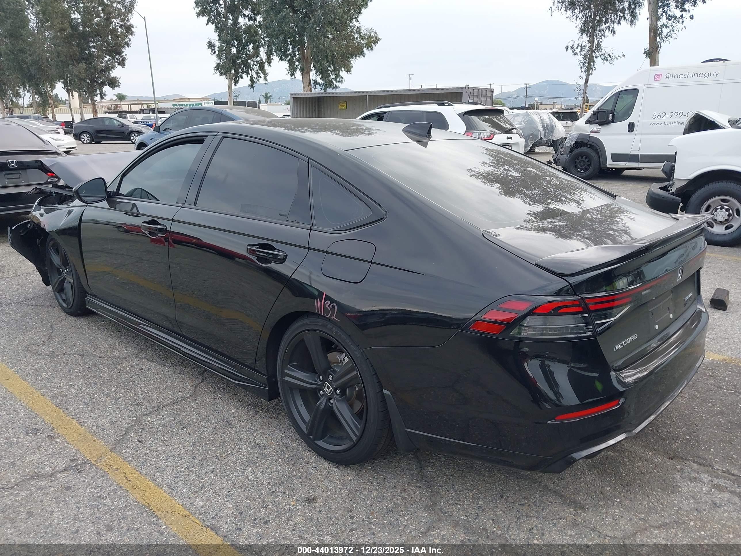 HONDA ACCORD image 3
