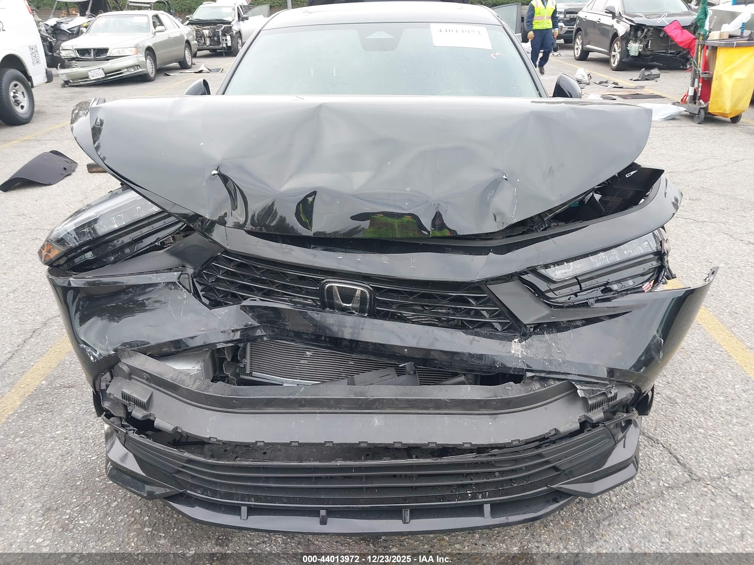 HONDA ACCORD image 6
