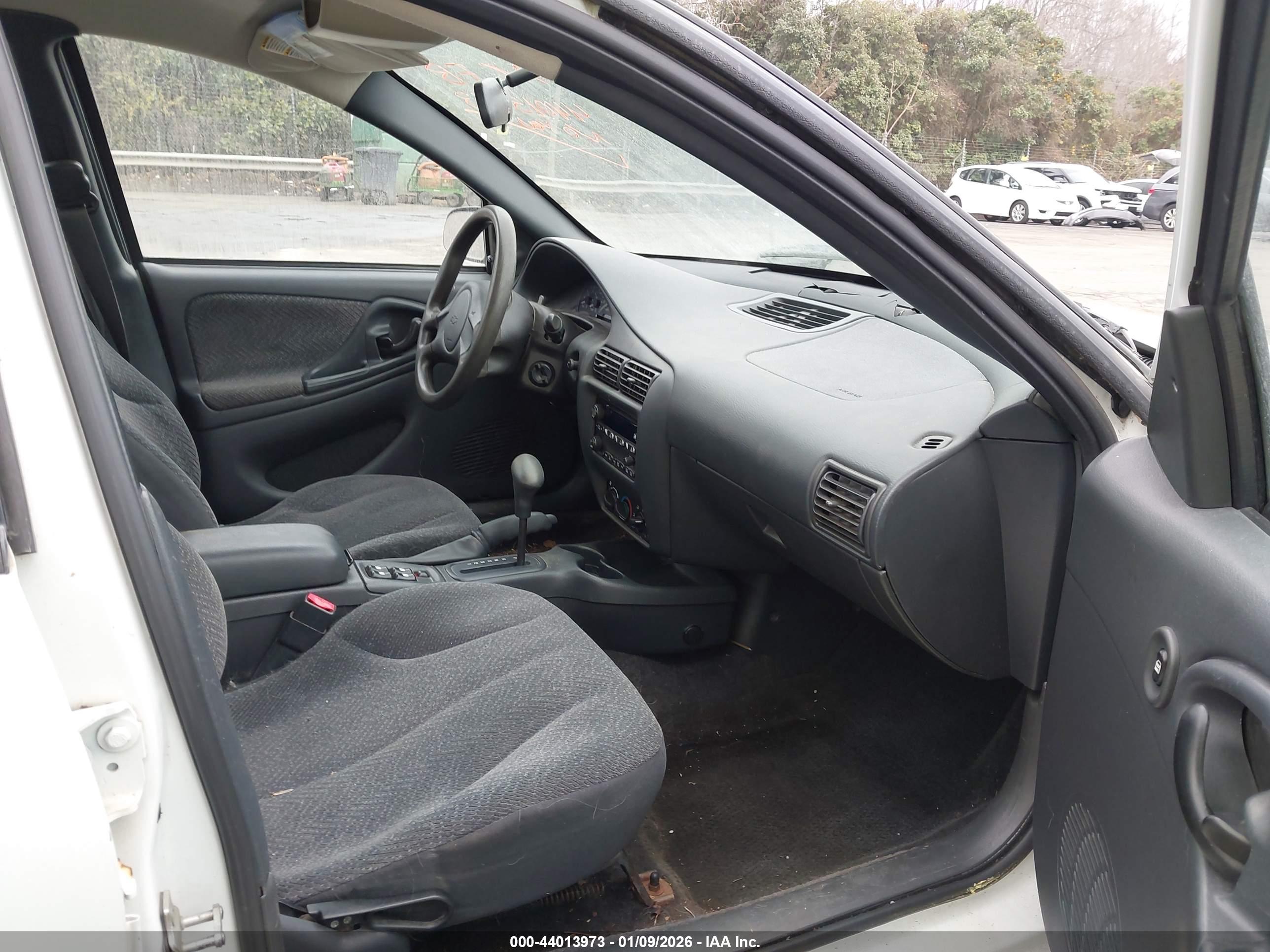 CHEVROLET CAVALIER image 5