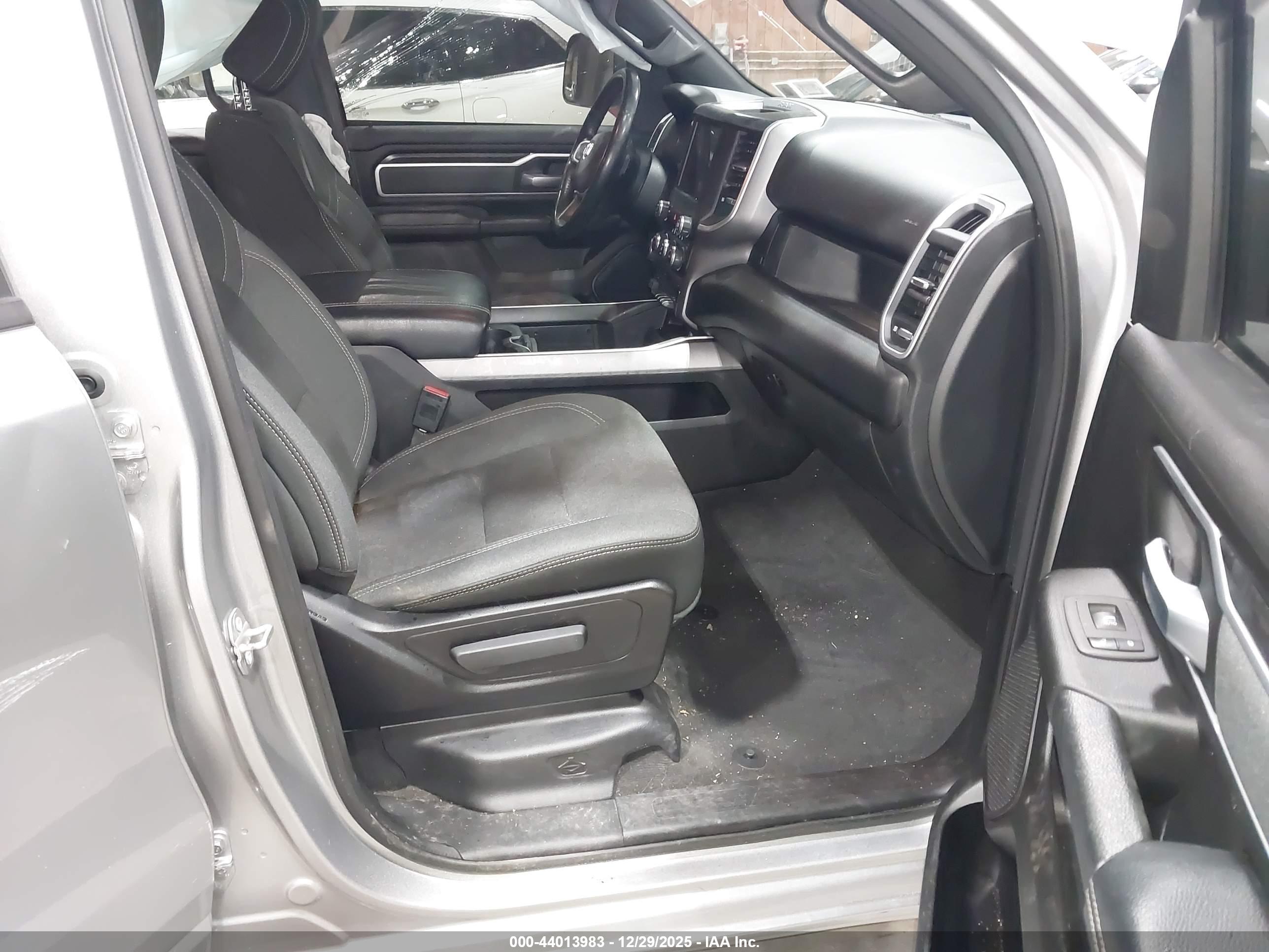 RAM 1500 image 5