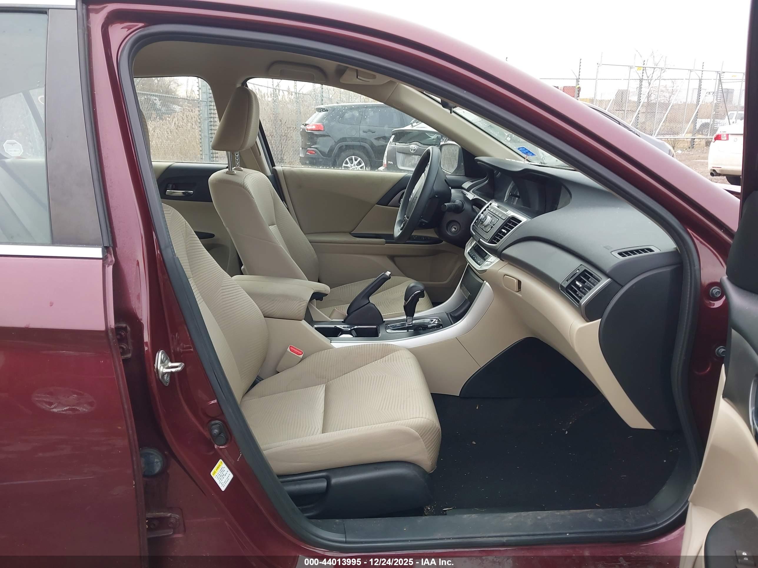 HONDA ACCORD image 5