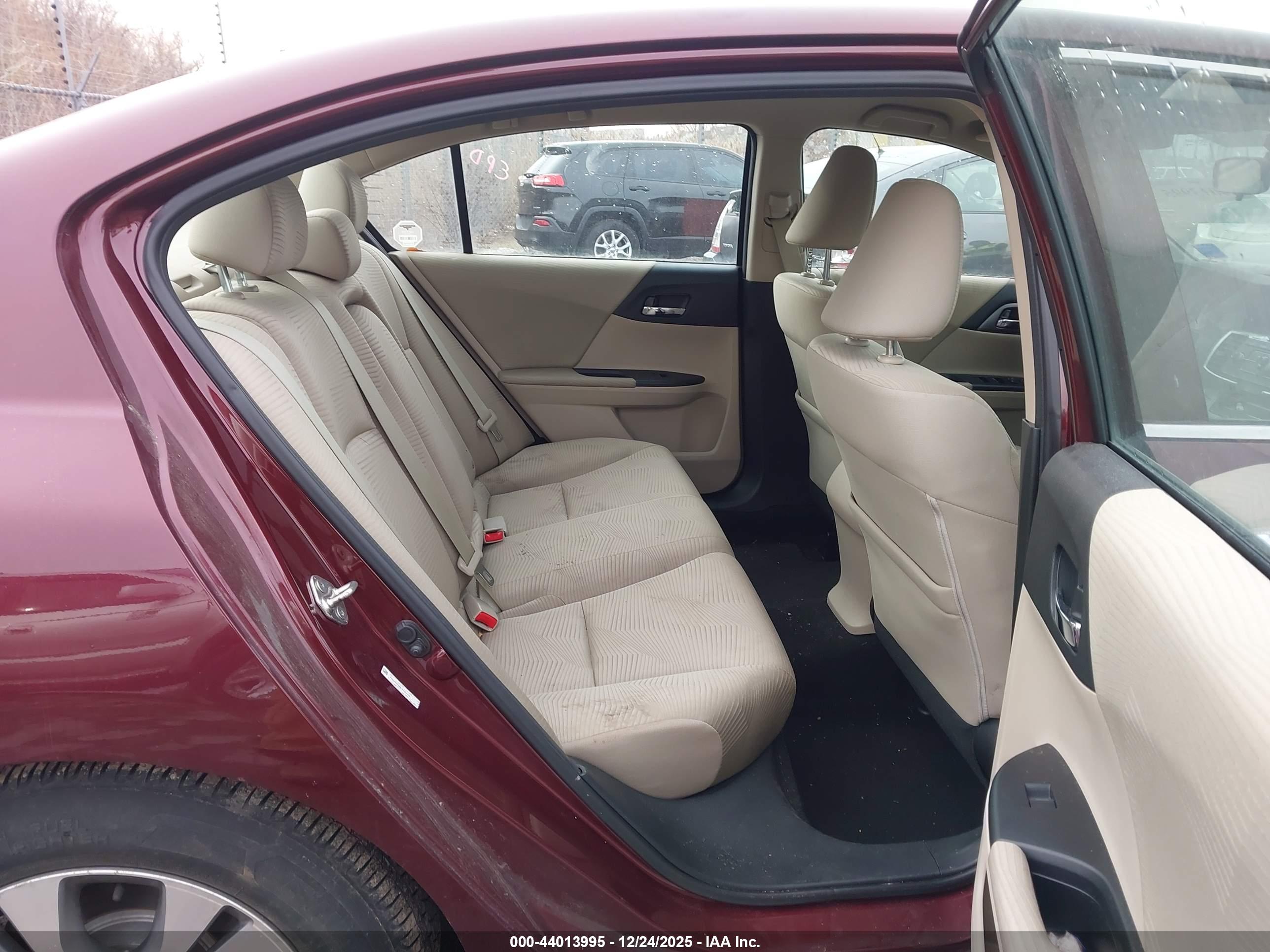 HONDA ACCORD image 8