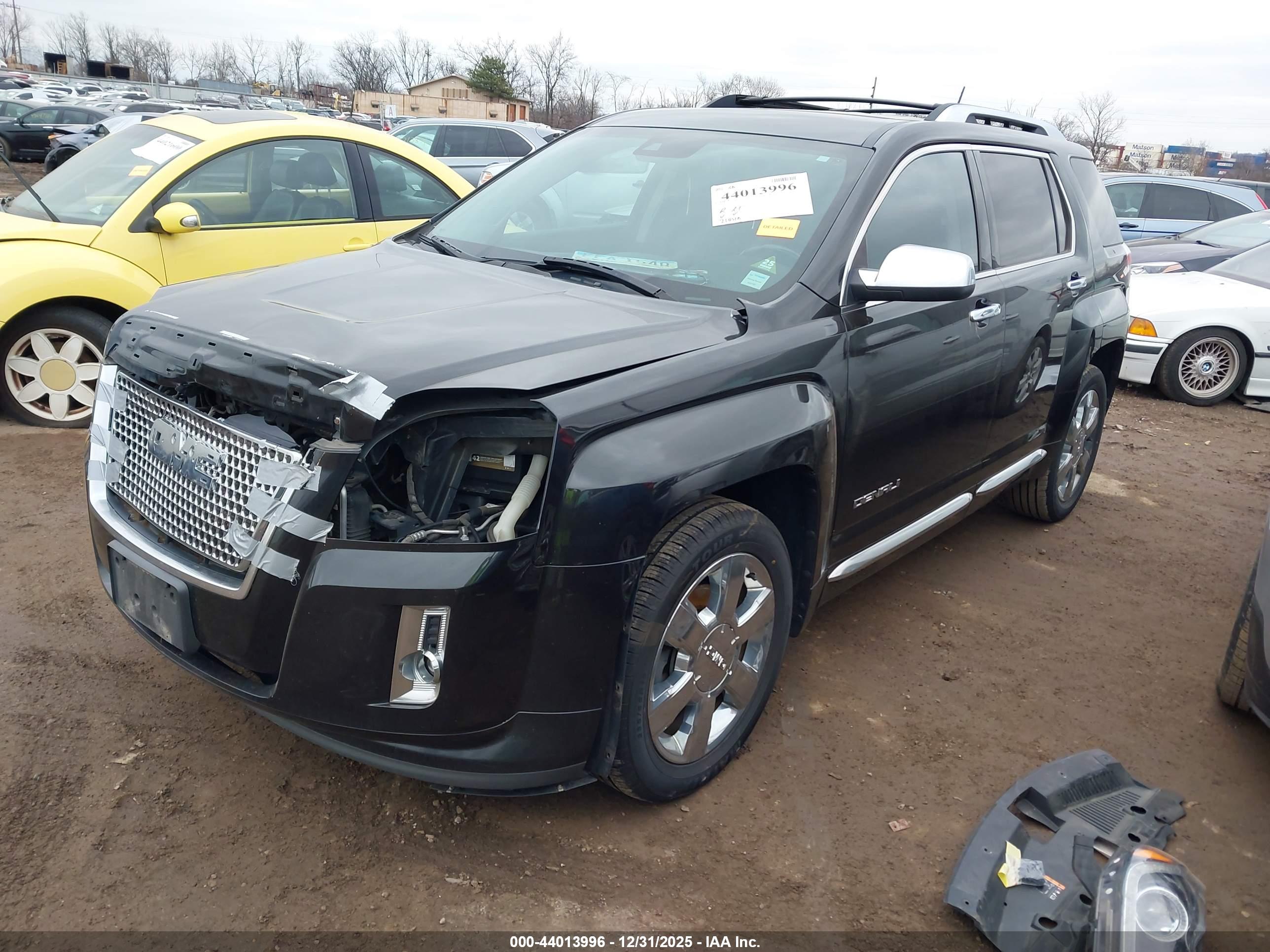 GMC TERRAIN image 2