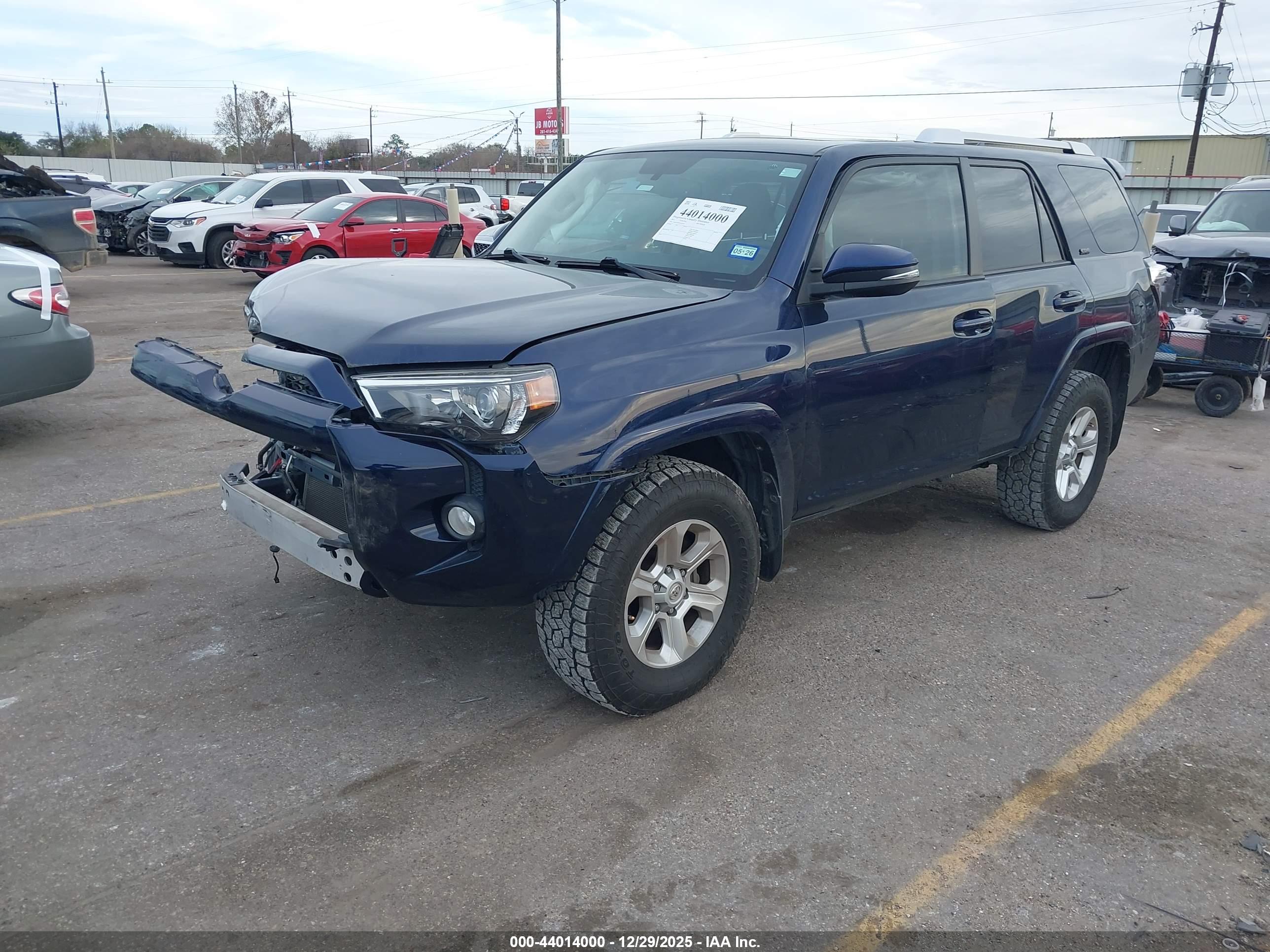 TOYOTA 4RUNNER image 2