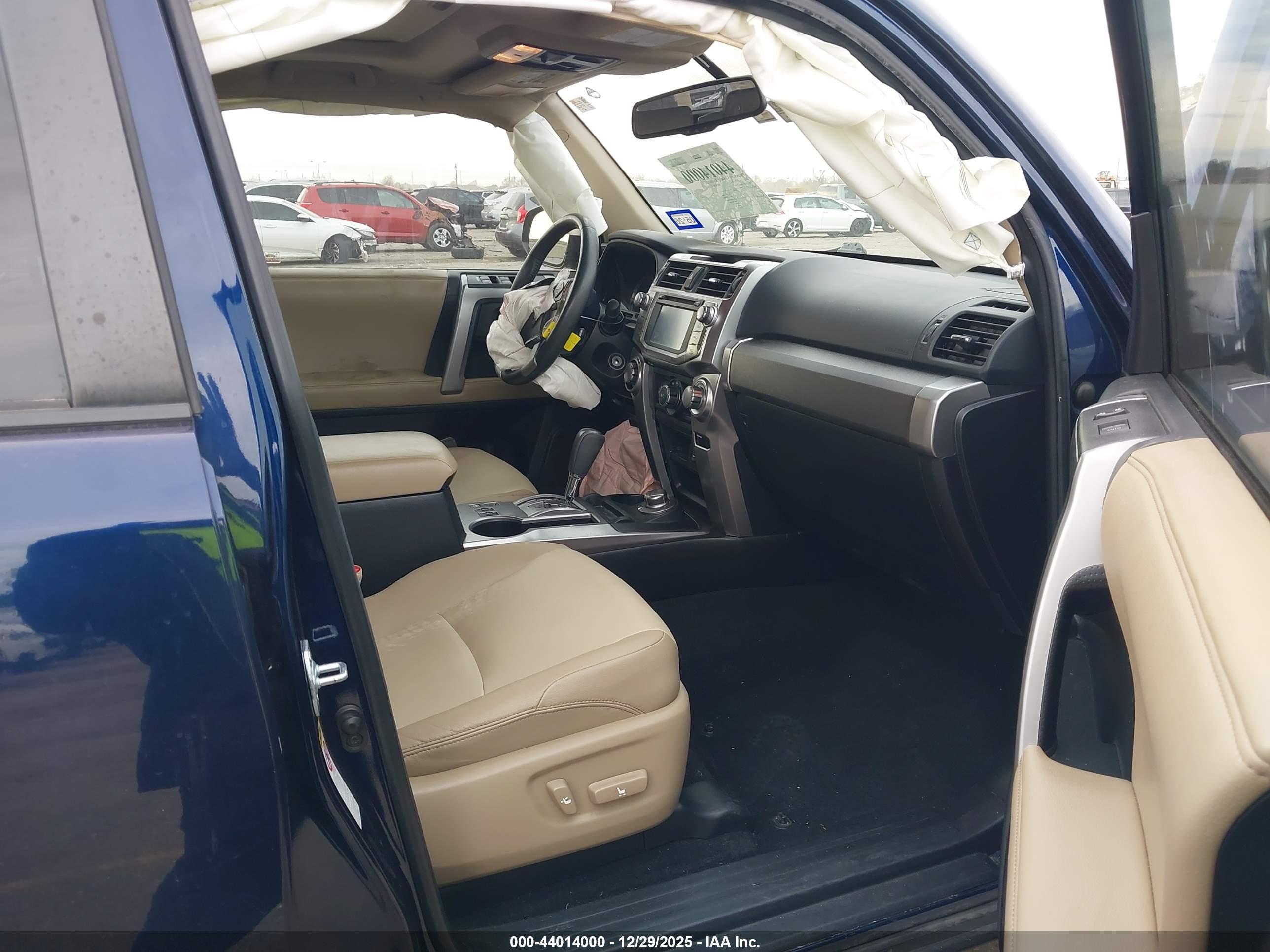 TOYOTA 4RUNNER image 5