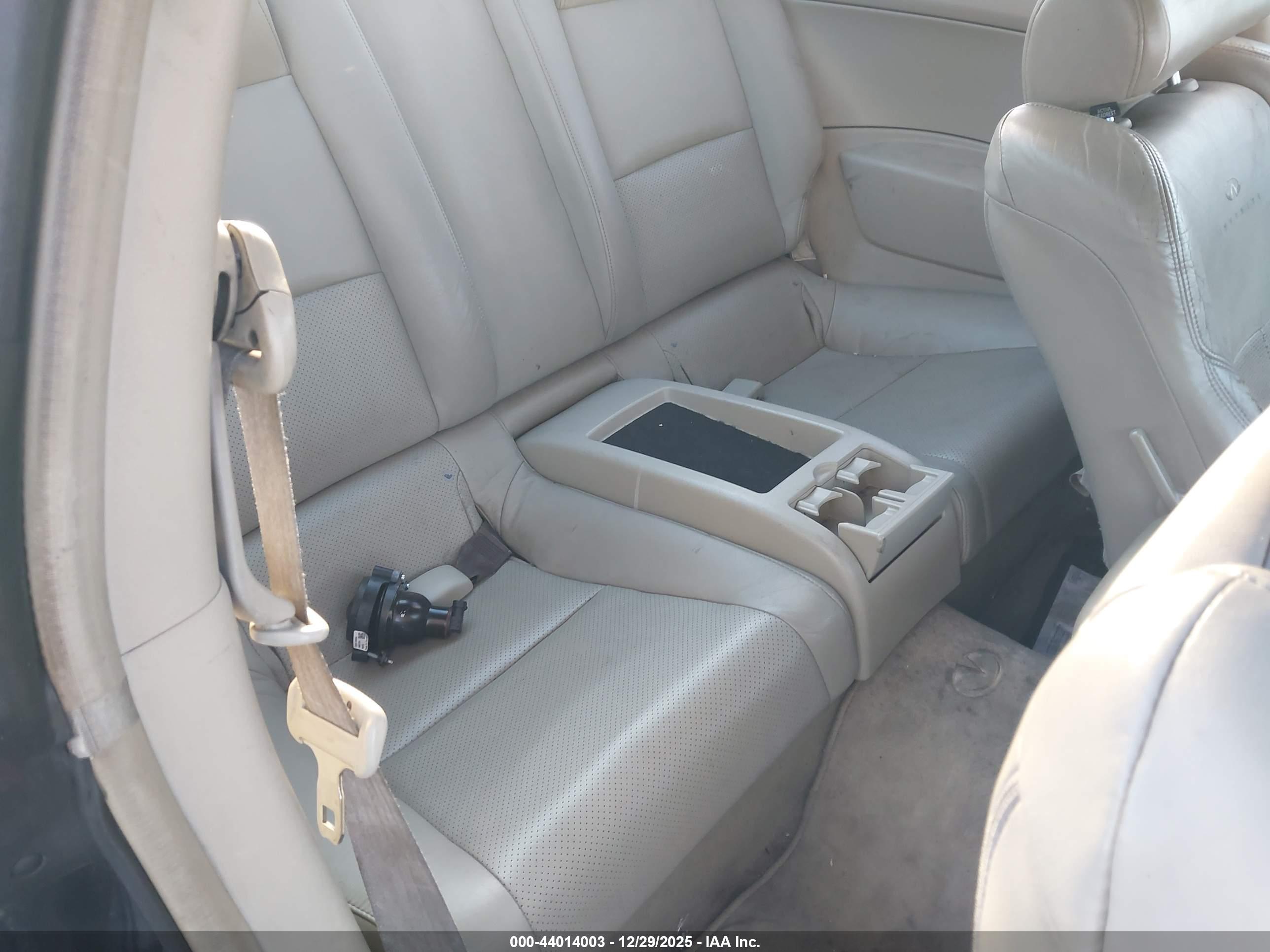 INFINITI G35 image 8