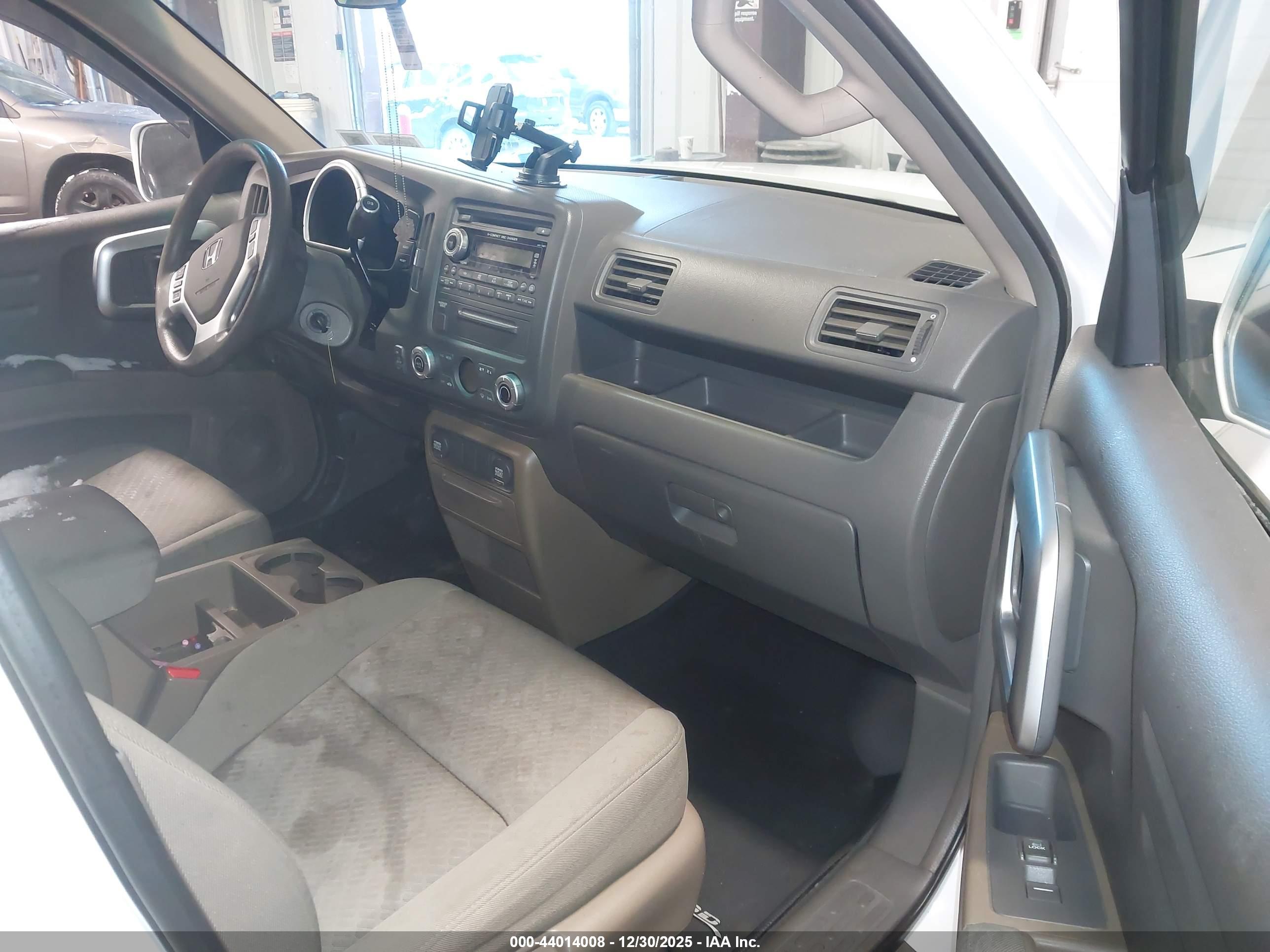 HONDA RIDGELINE image 5