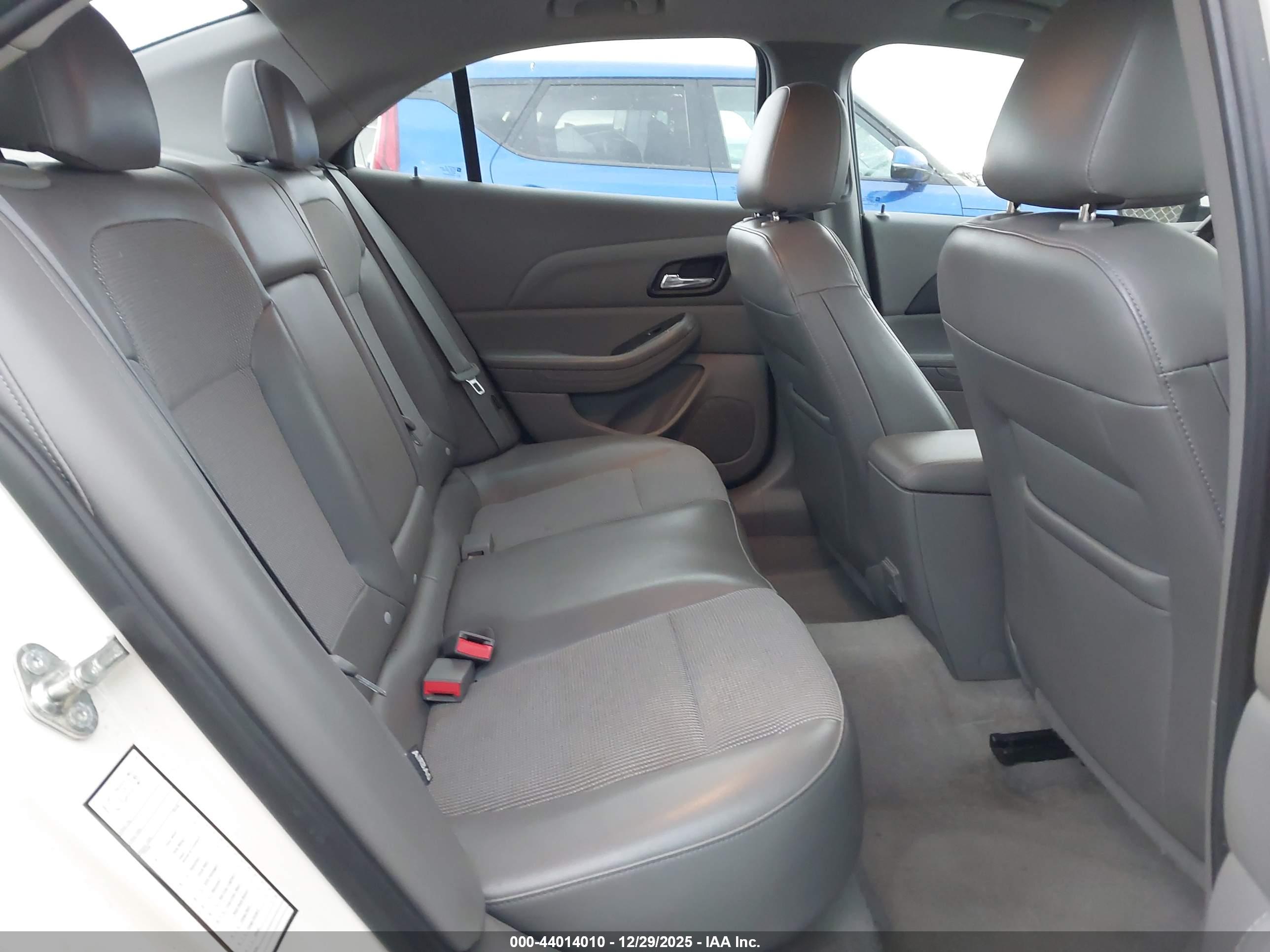 CHEVROLET MALIBU image 8