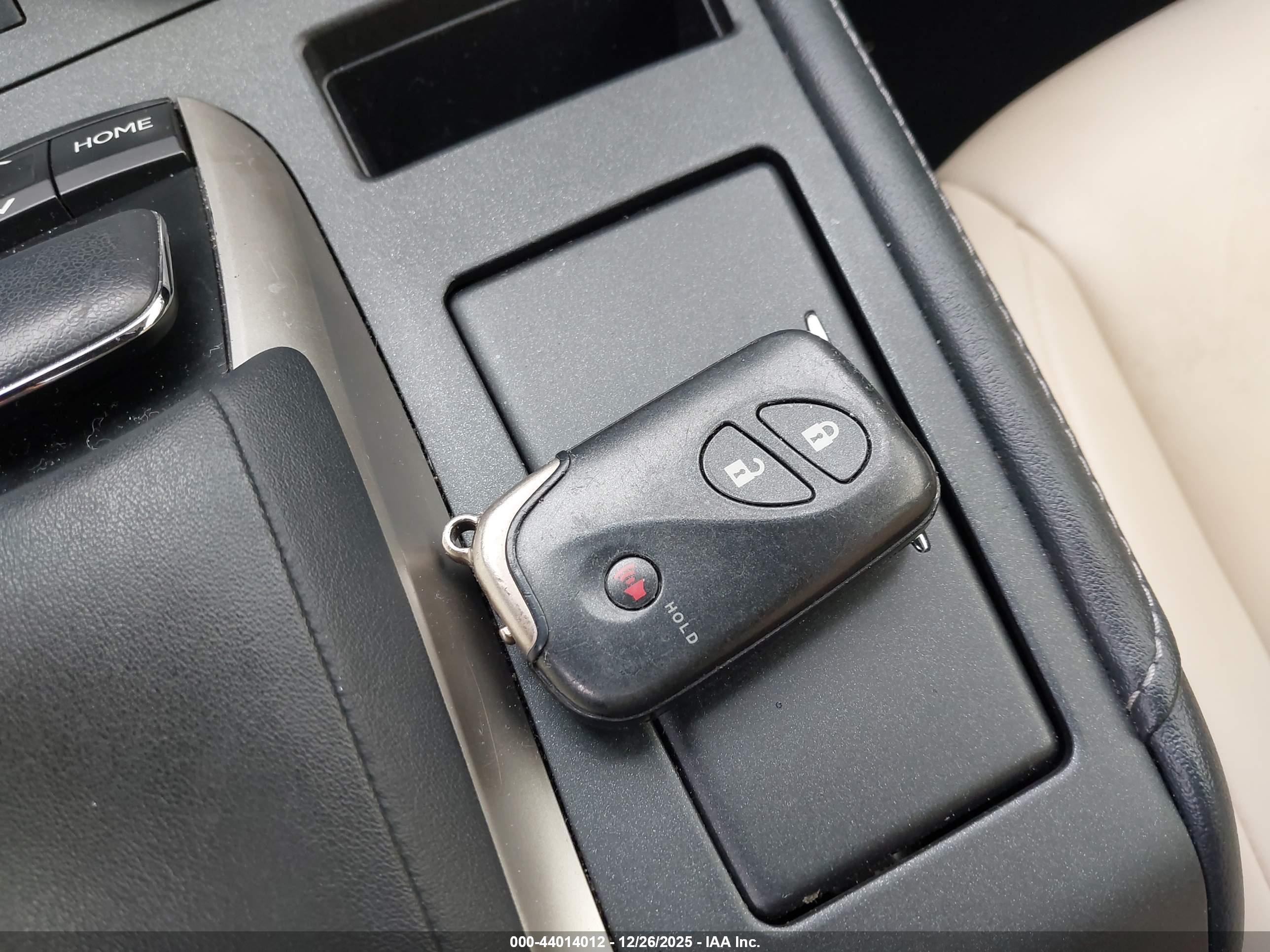 LEXUS CT image 11