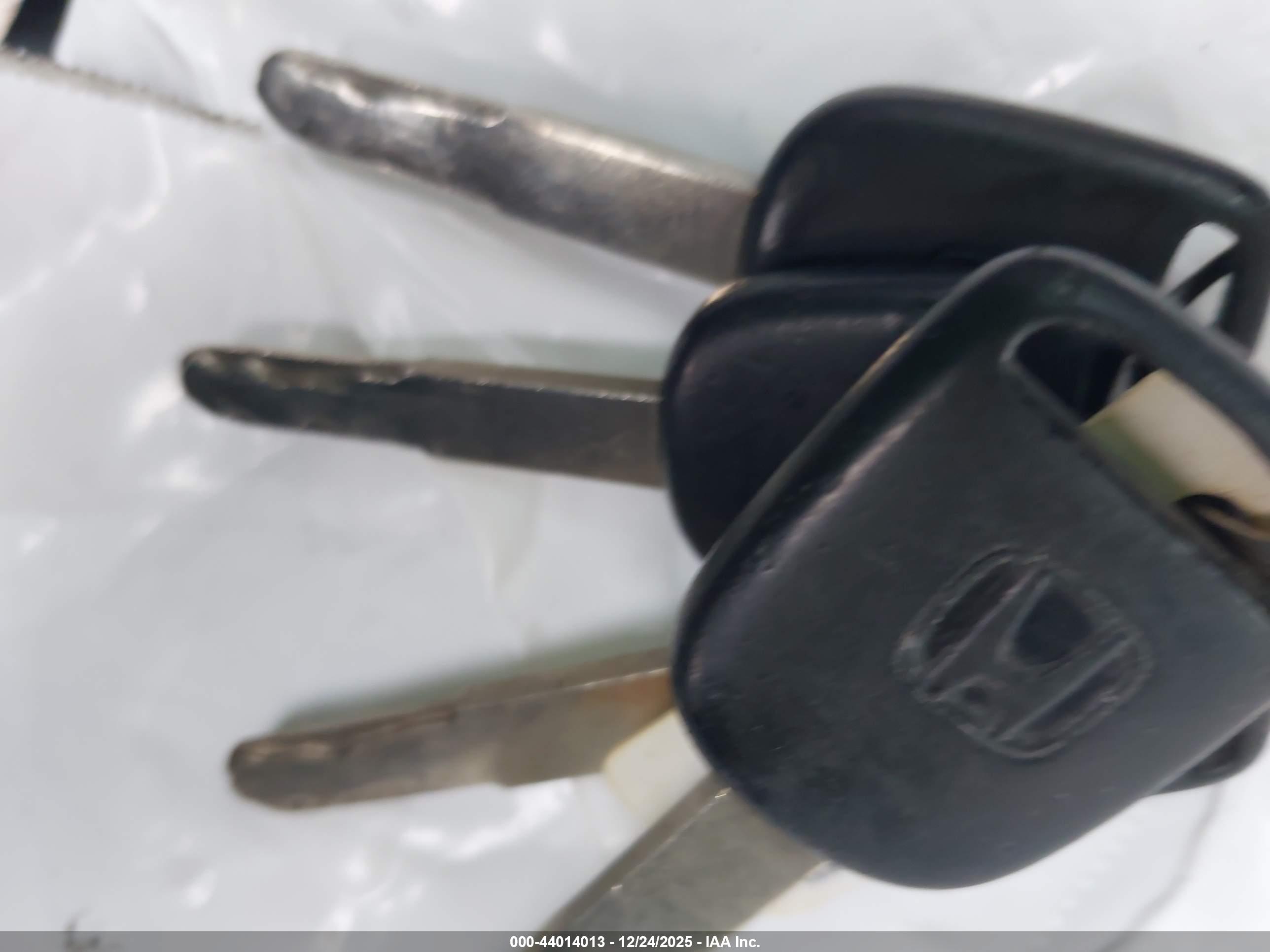 HONDA PILOT image 11