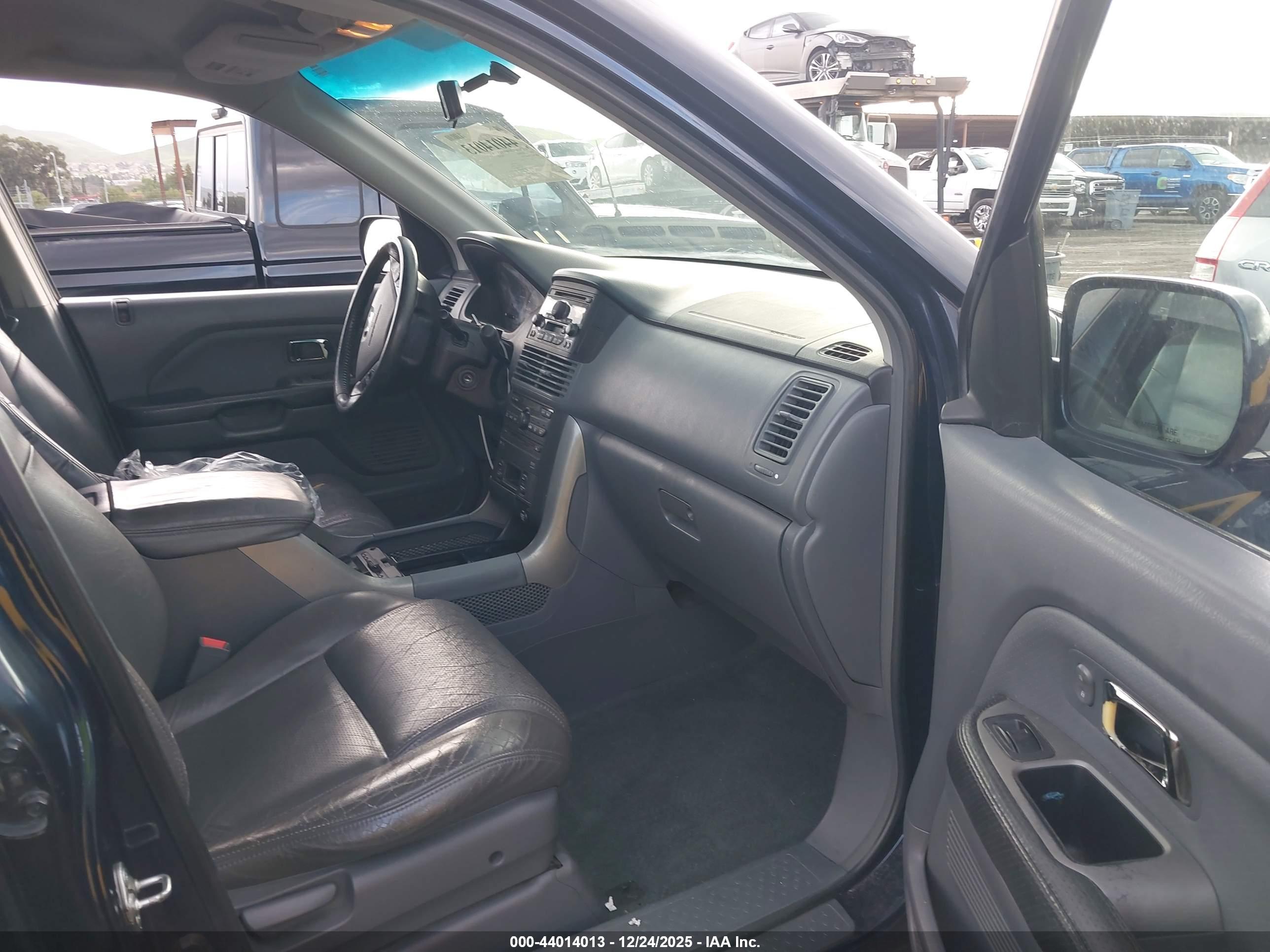 HONDA PILOT image 5