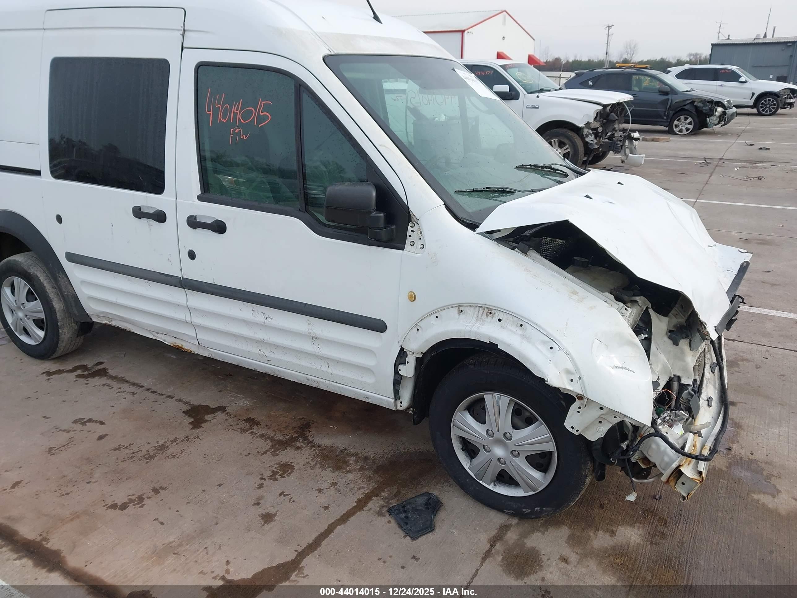 FORD TRANSIT image 6