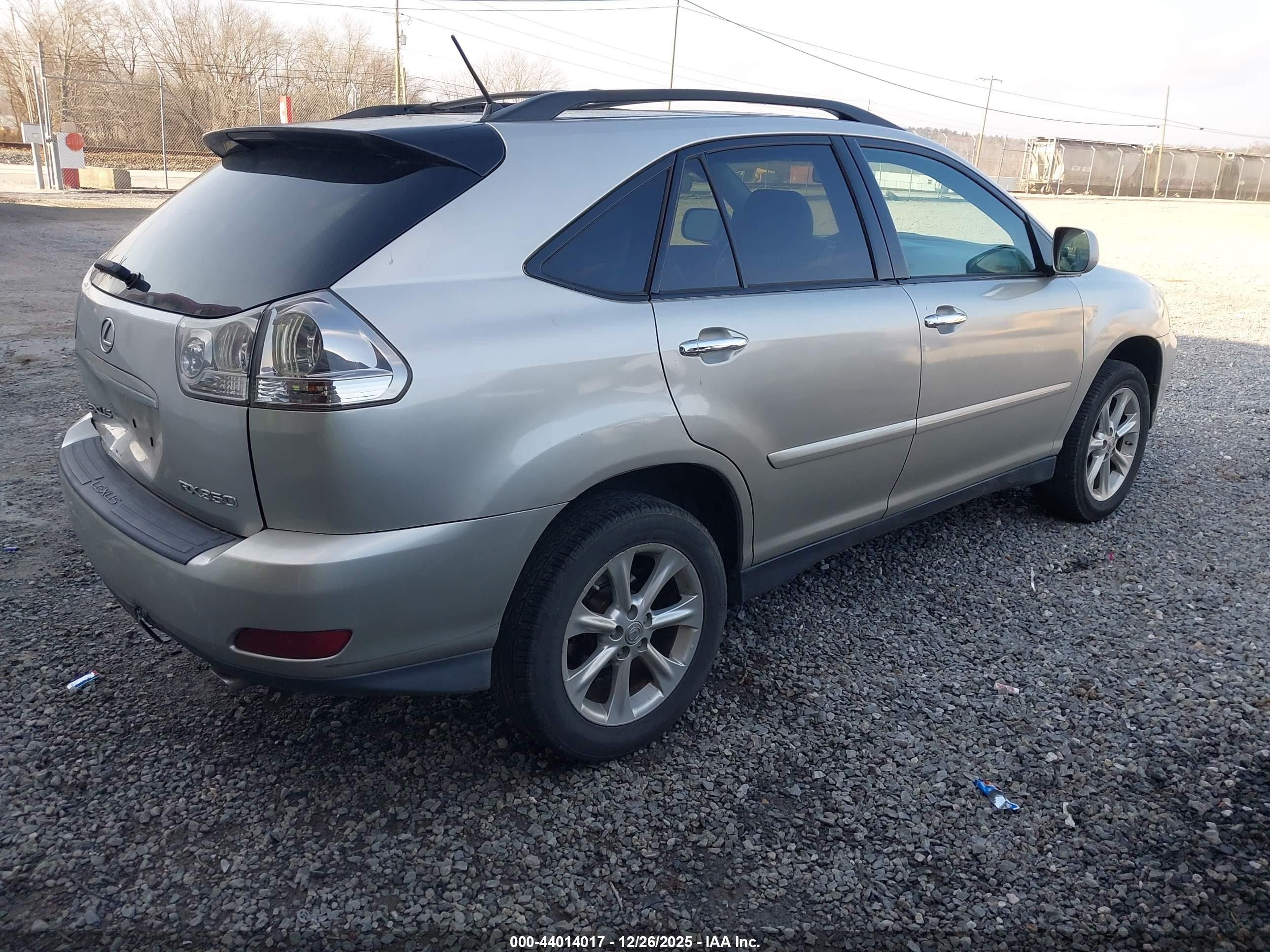 LEXUS RX image 4