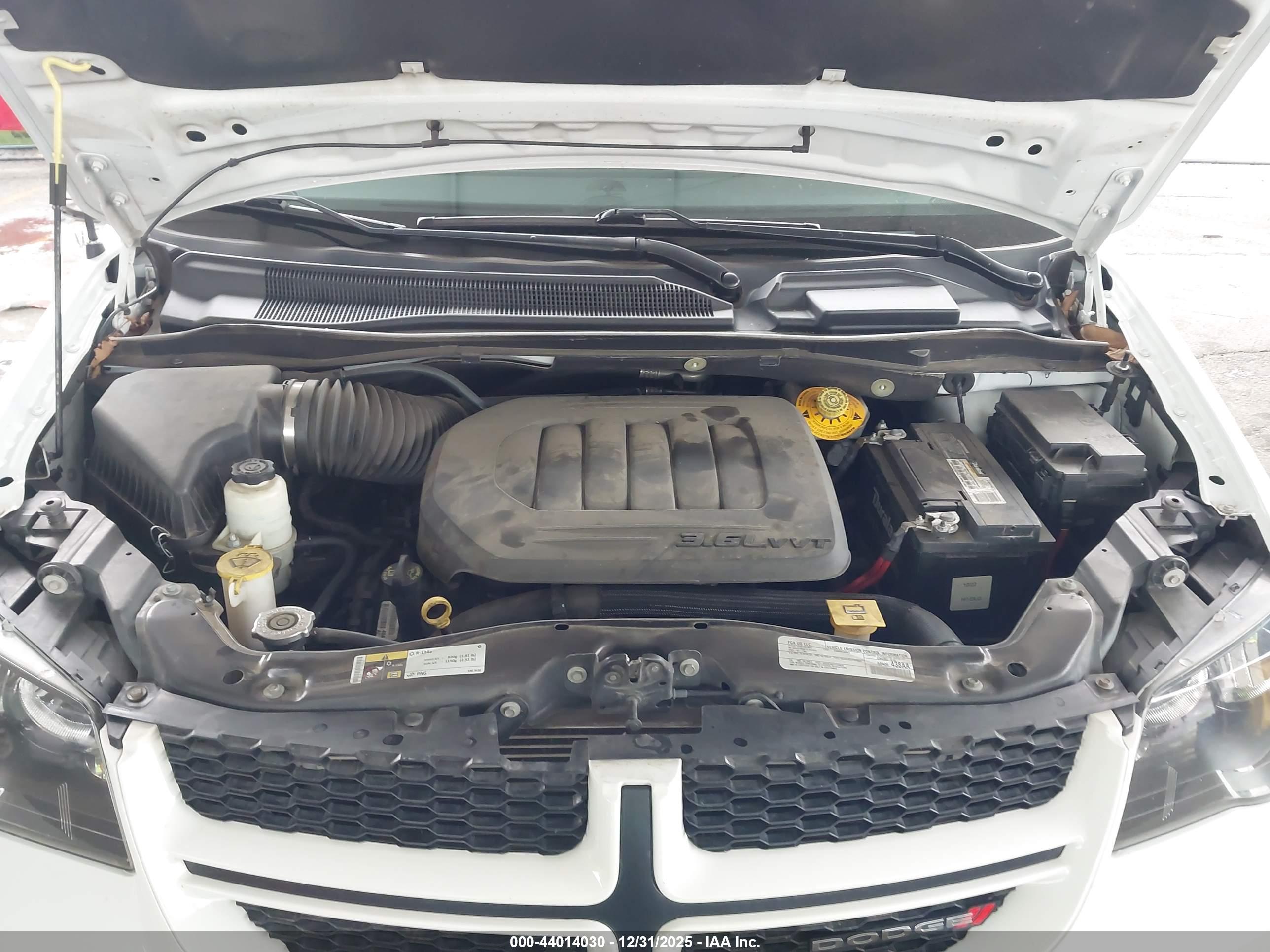 DODGE GRAND image 10