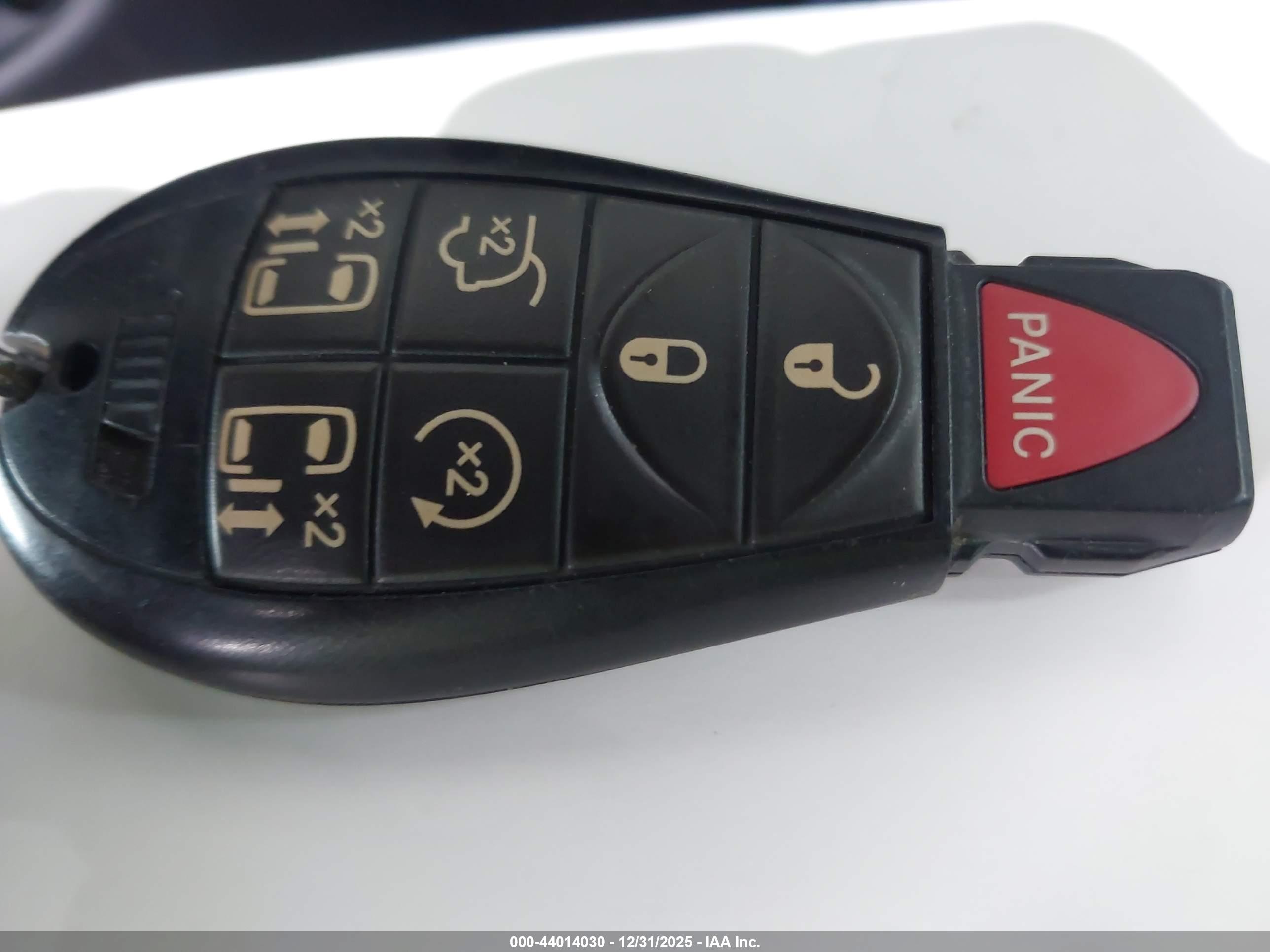 DODGE GRAND image 11