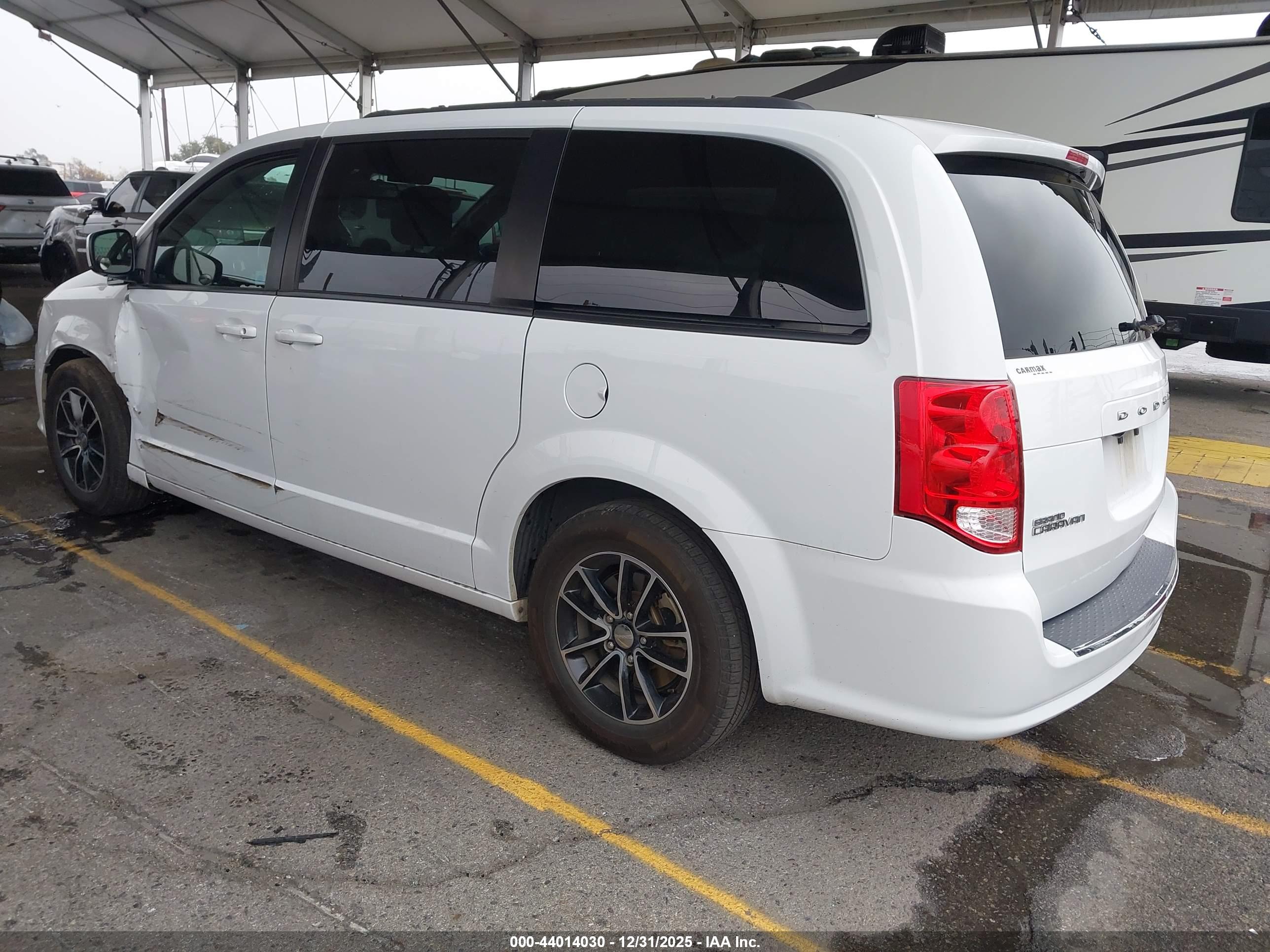 DODGE GRAND image 3