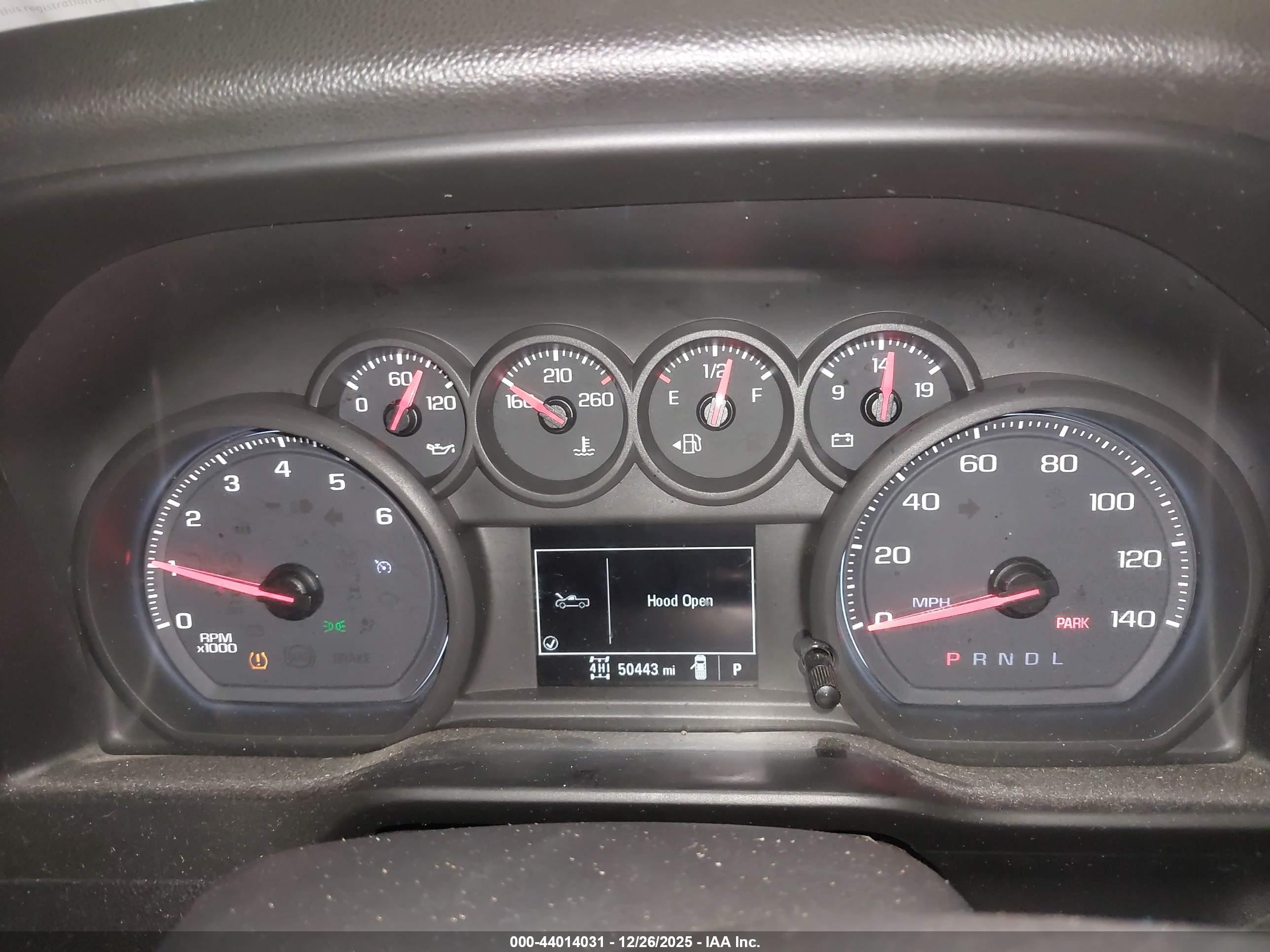 CHEVROLET SILVERADO image 7