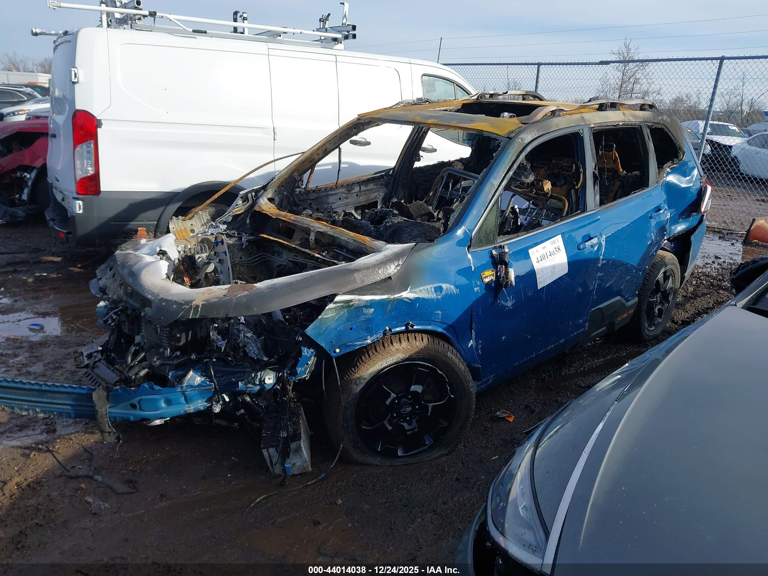 SUBARU FORESTER image 2