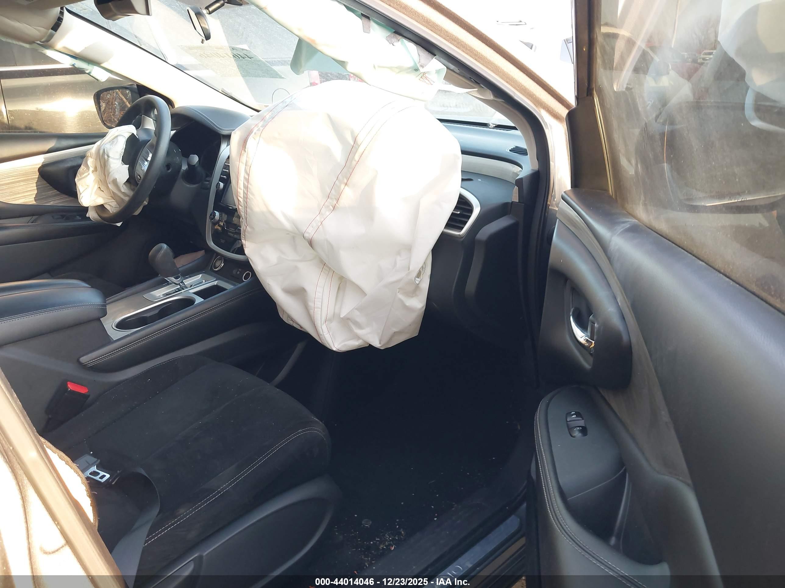 NISSAN MURANO image 5