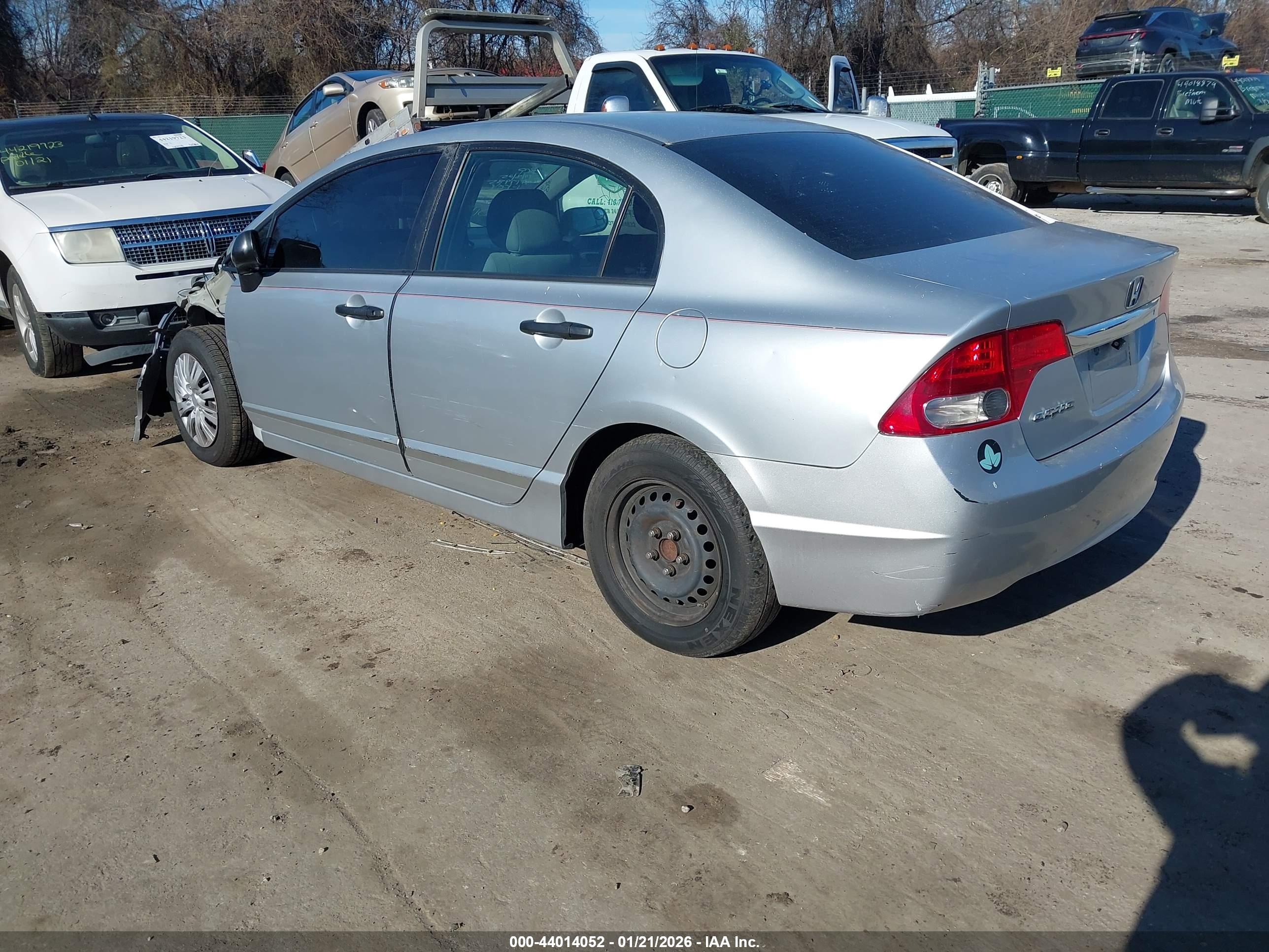HONDA CIVIC image 3