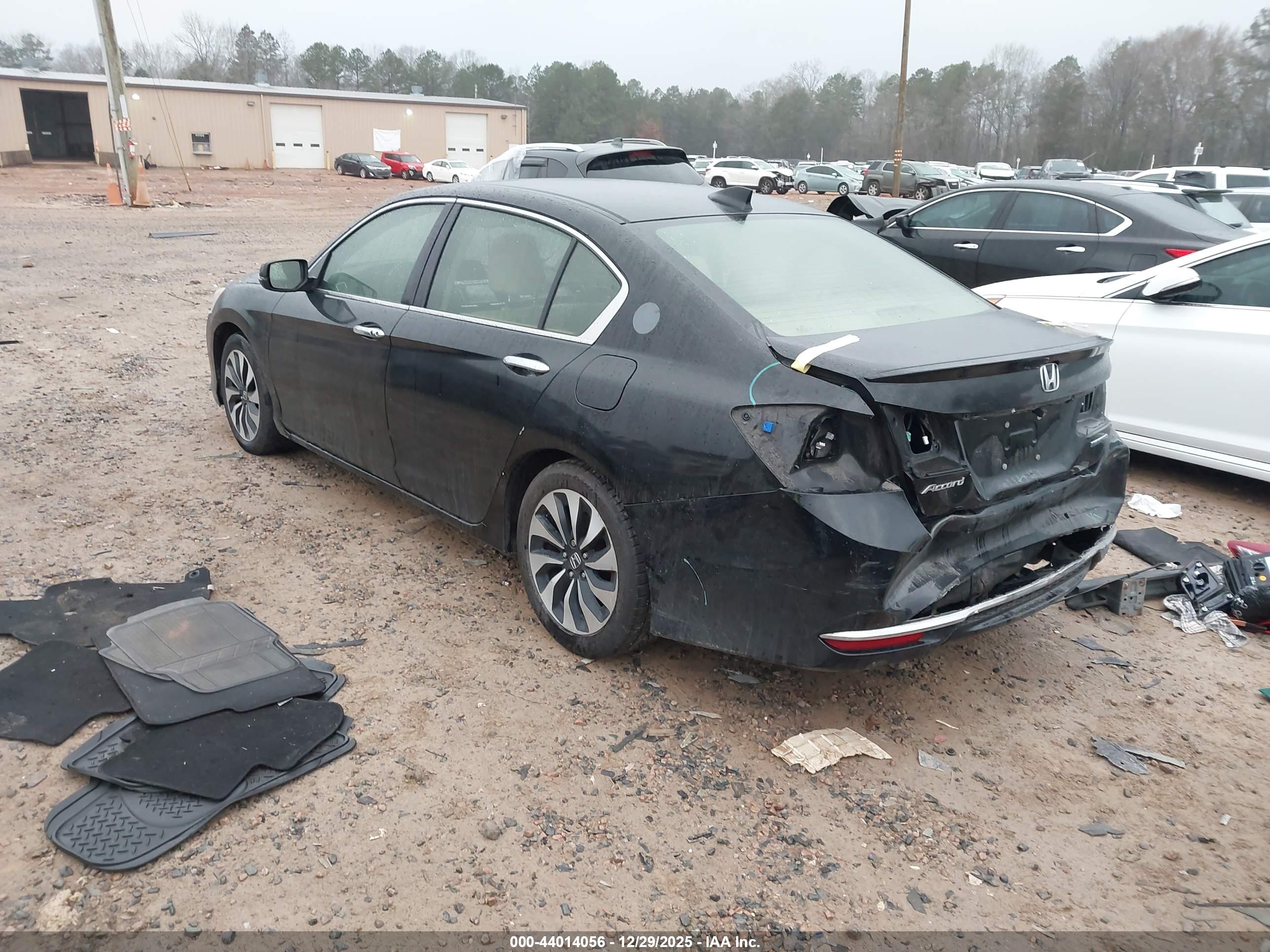HONDA ACCORD image 3