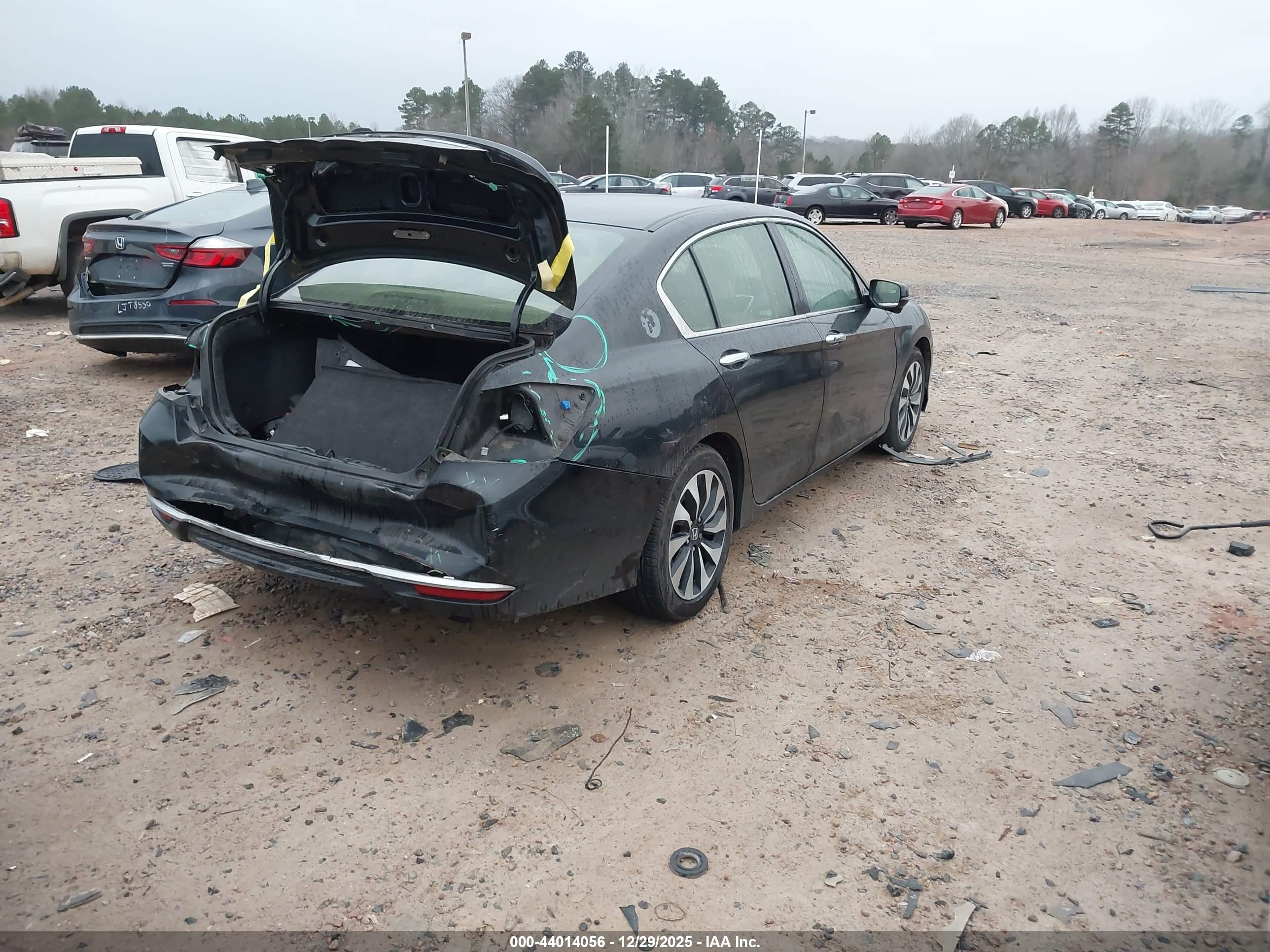 HONDA ACCORD image 4
