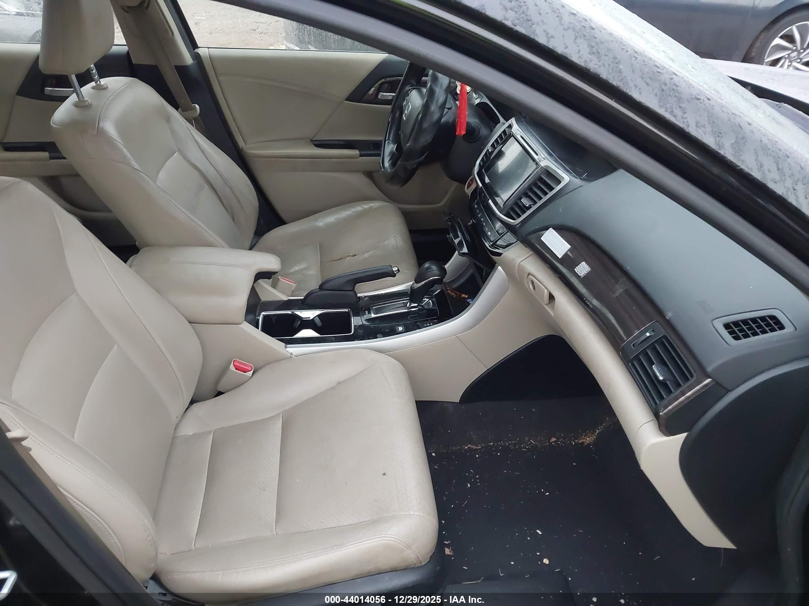 HONDA ACCORD image 5