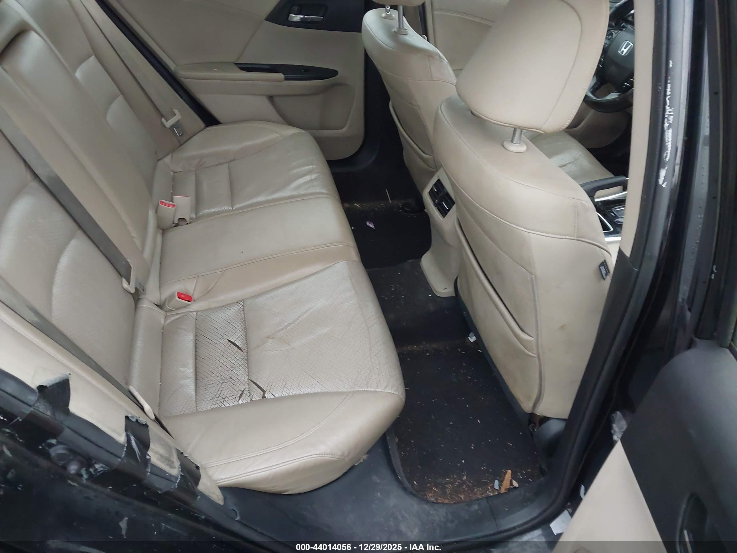 HONDA ACCORD image 8