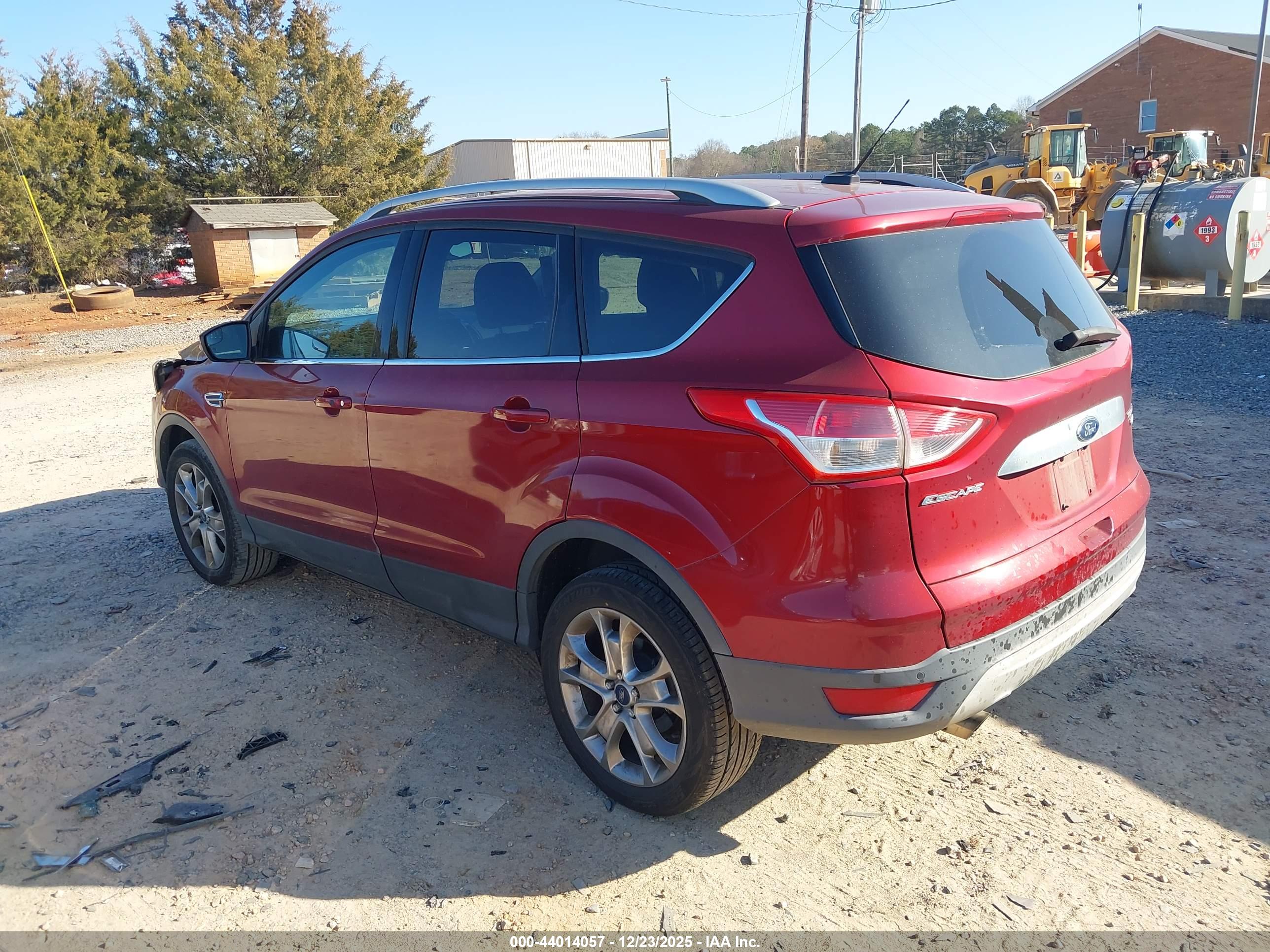 FORD ESCAPE image 3