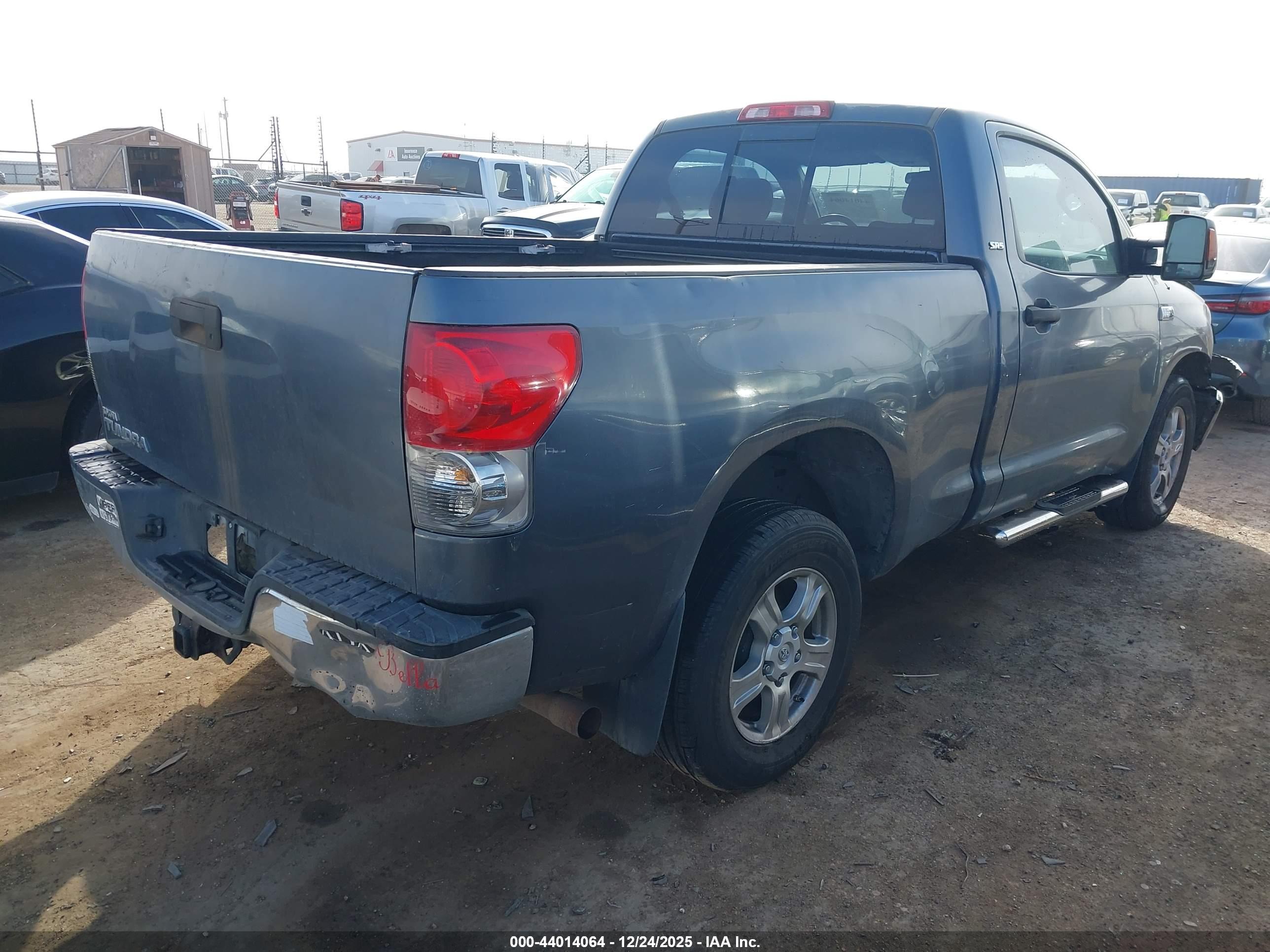 TOYOTA TUNDRA image 4