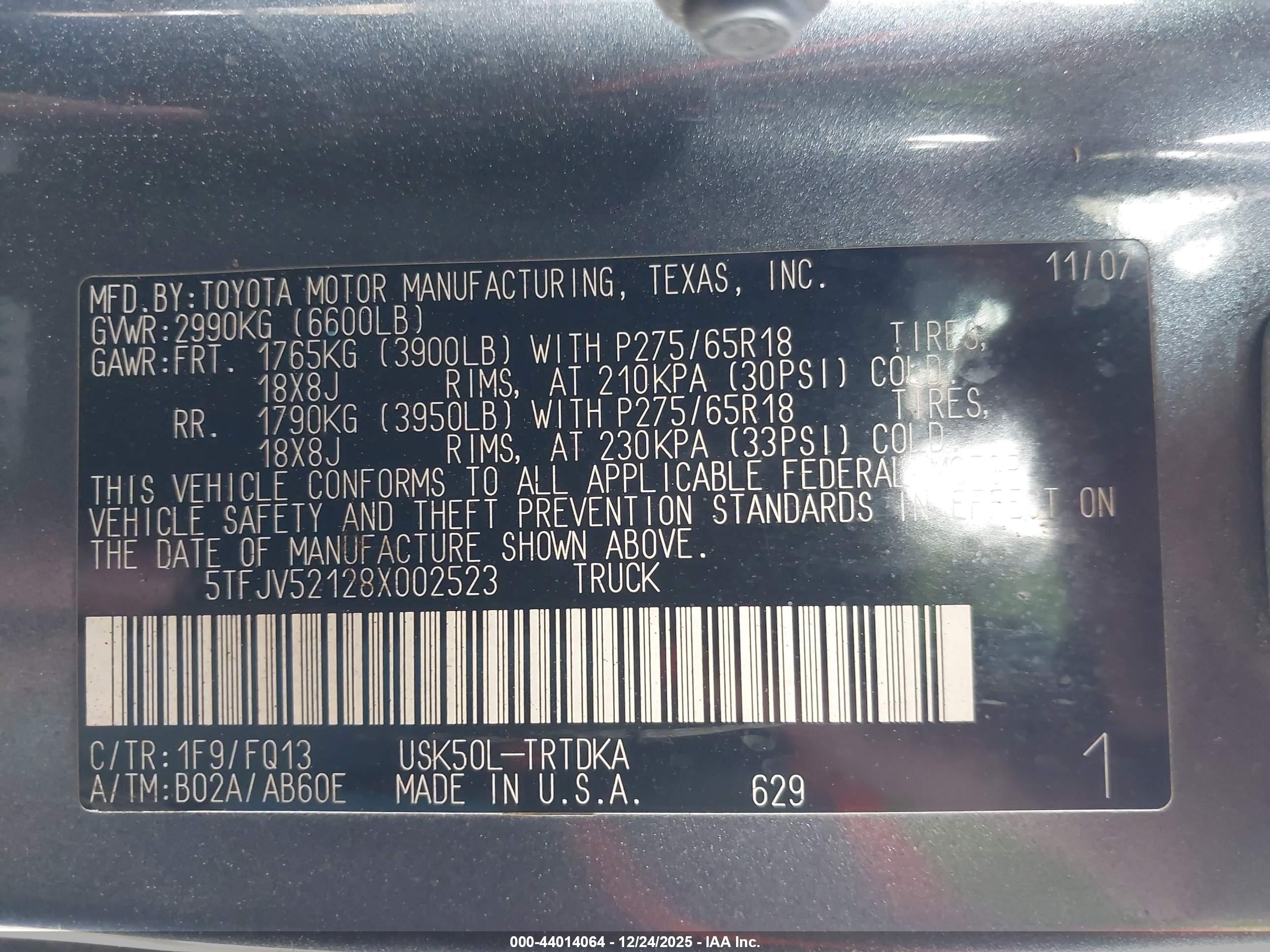 TOYOTA TUNDRA image 9