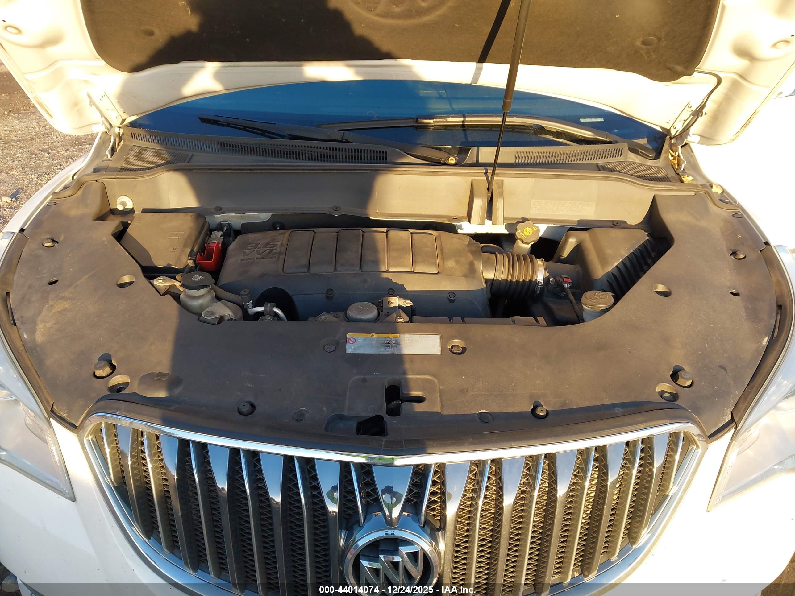 BUICK ENCLAVE image 10