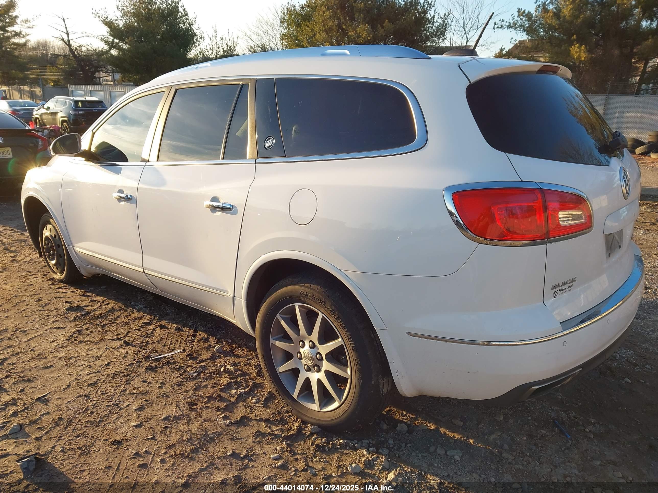 BUICK ENCLAVE image 3