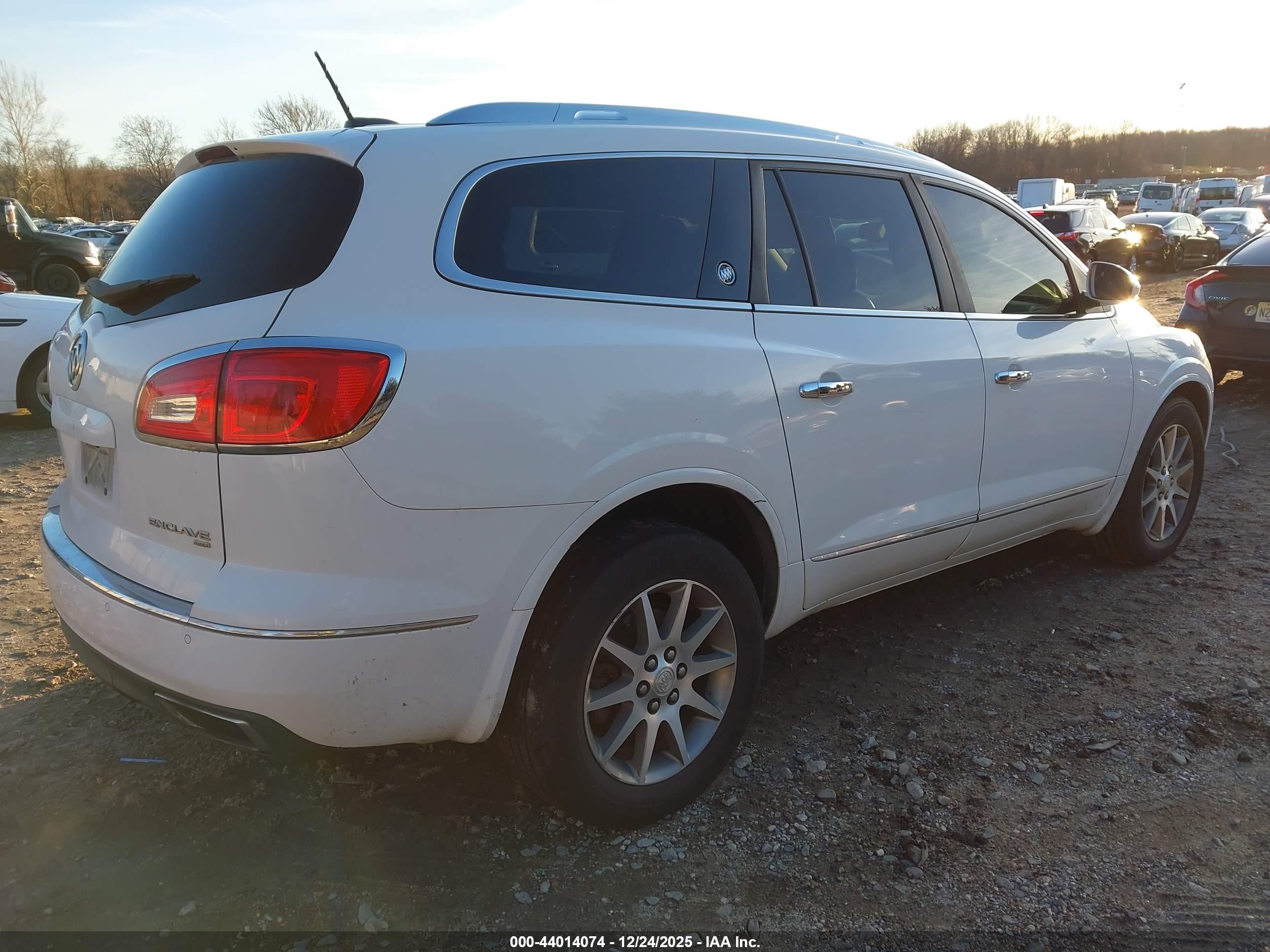 BUICK ENCLAVE image 4