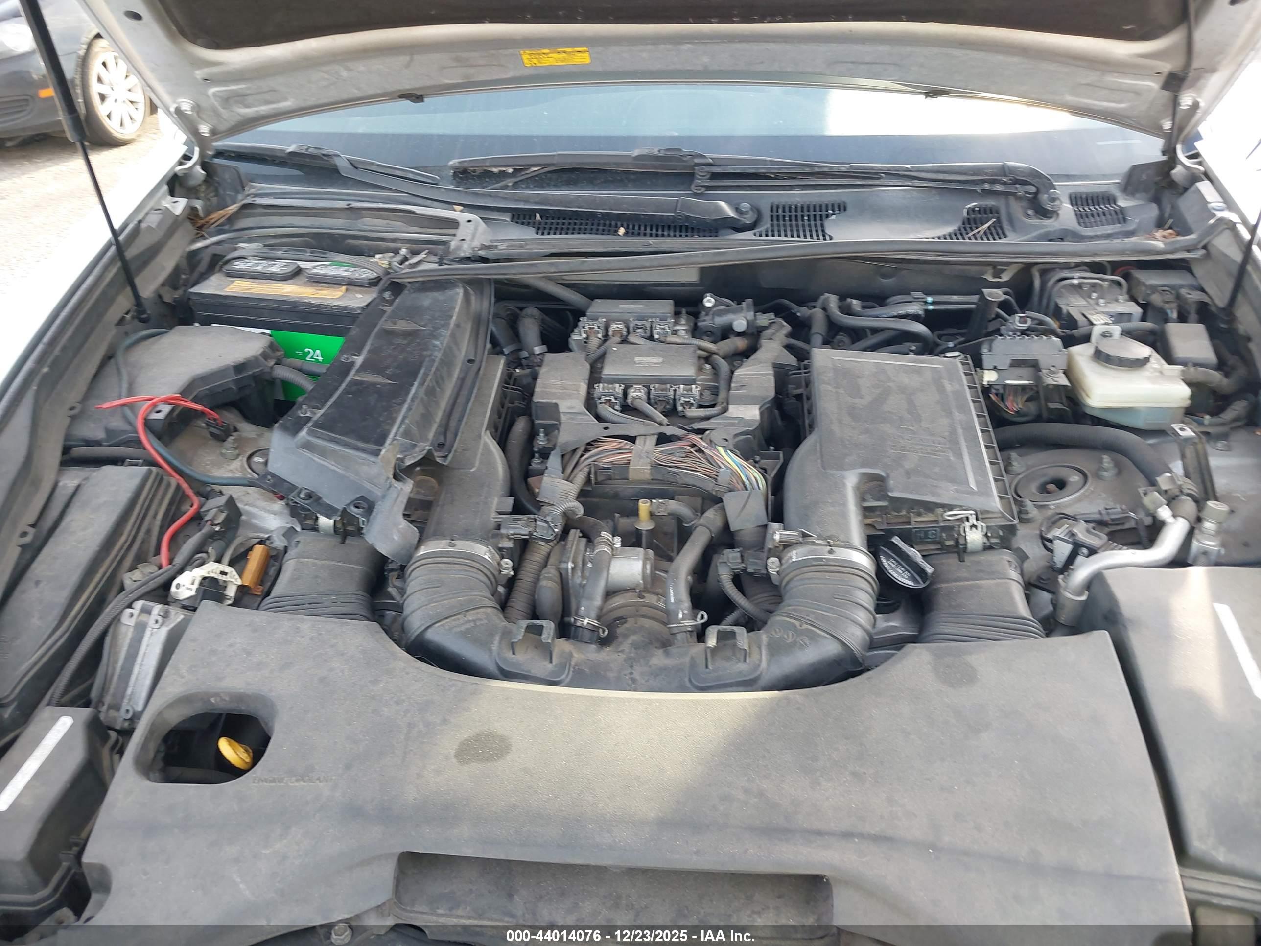 LEXUS LS image 10