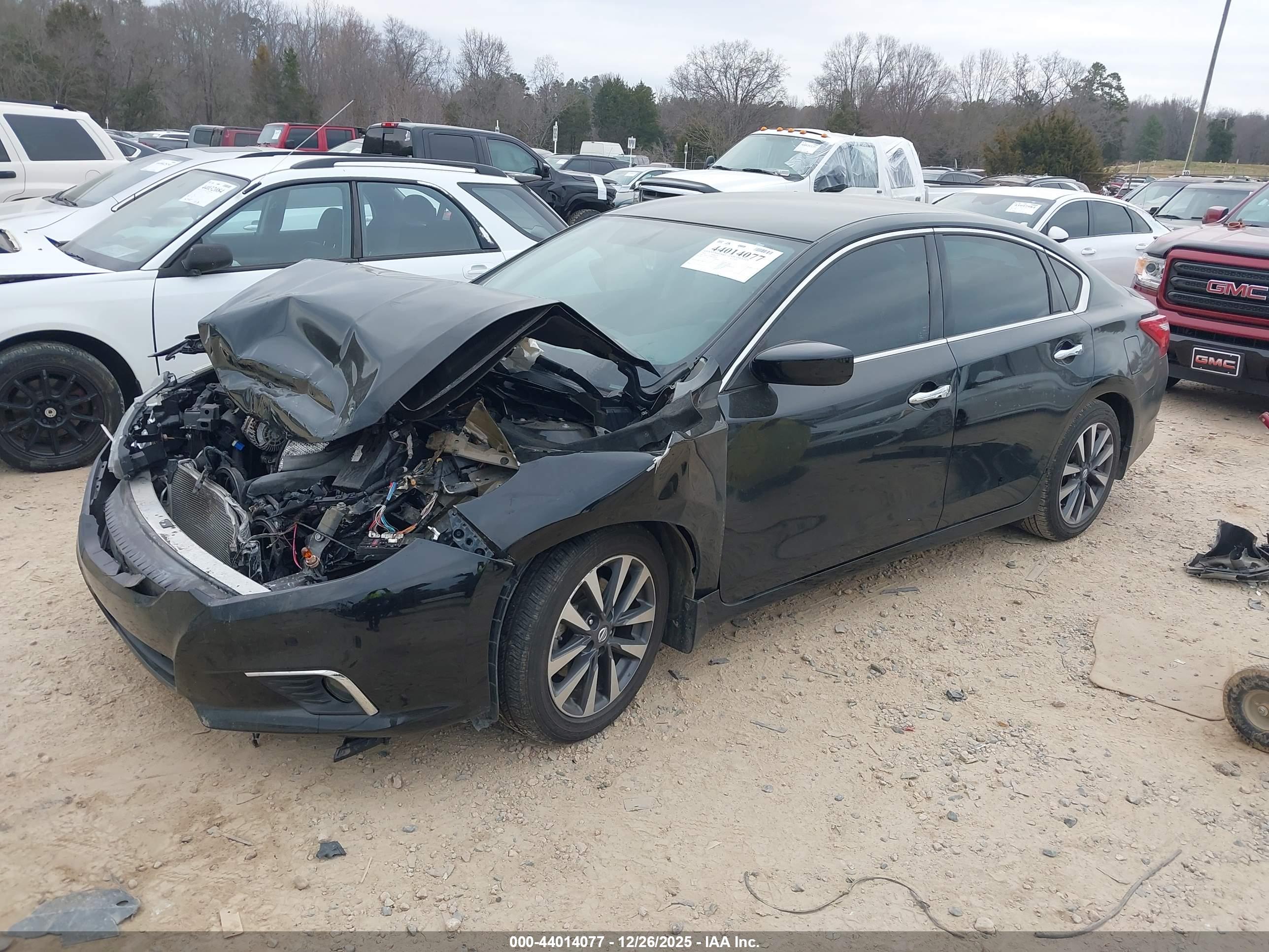 NISSAN ALTIMA image 2