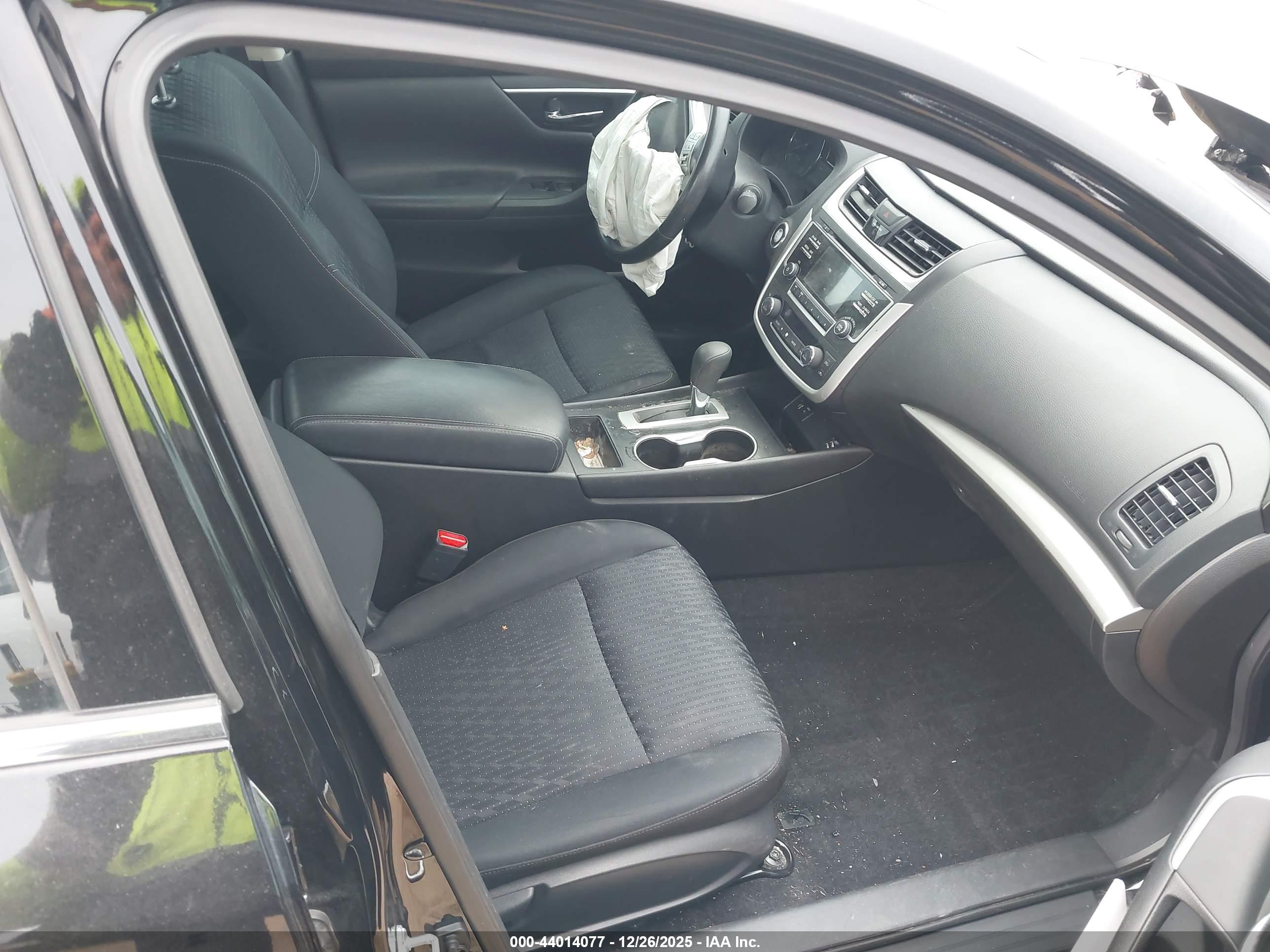 NISSAN ALTIMA image 5