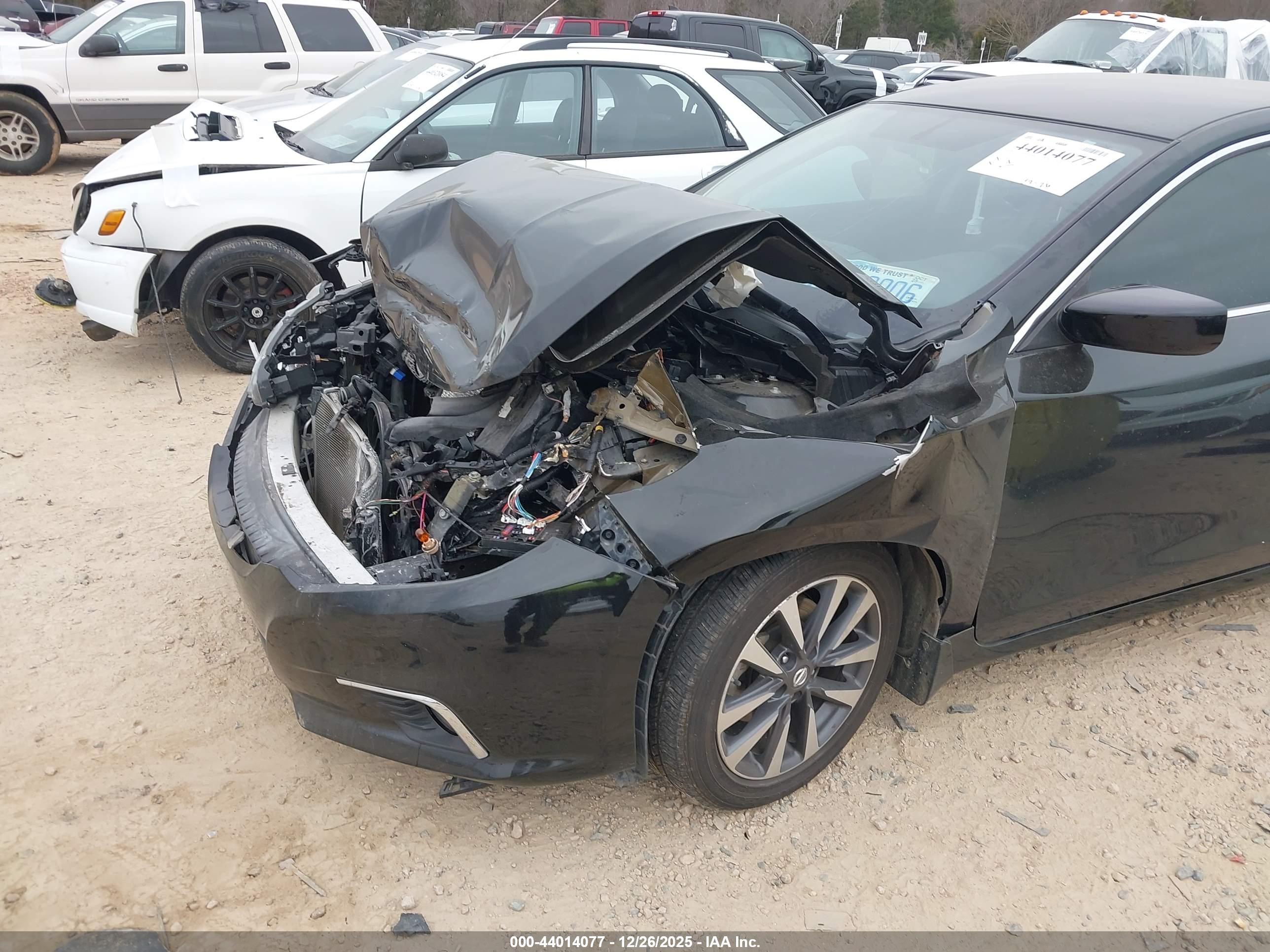 NISSAN ALTIMA image 6