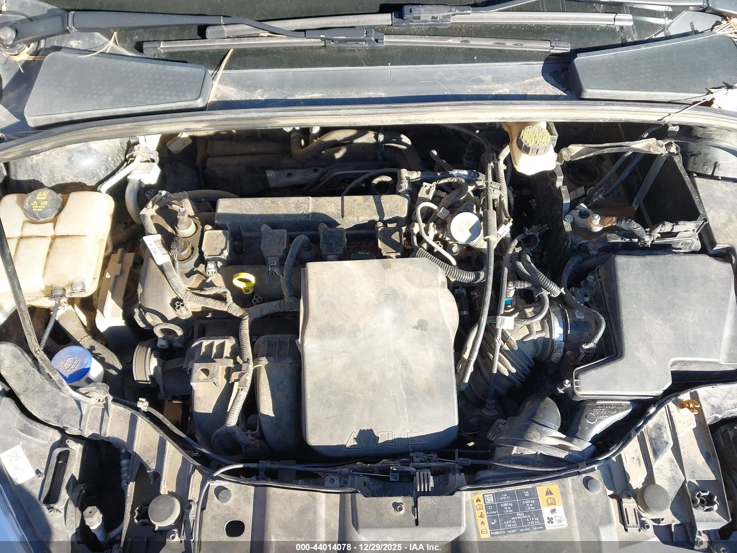 FORD FOCUS image 10