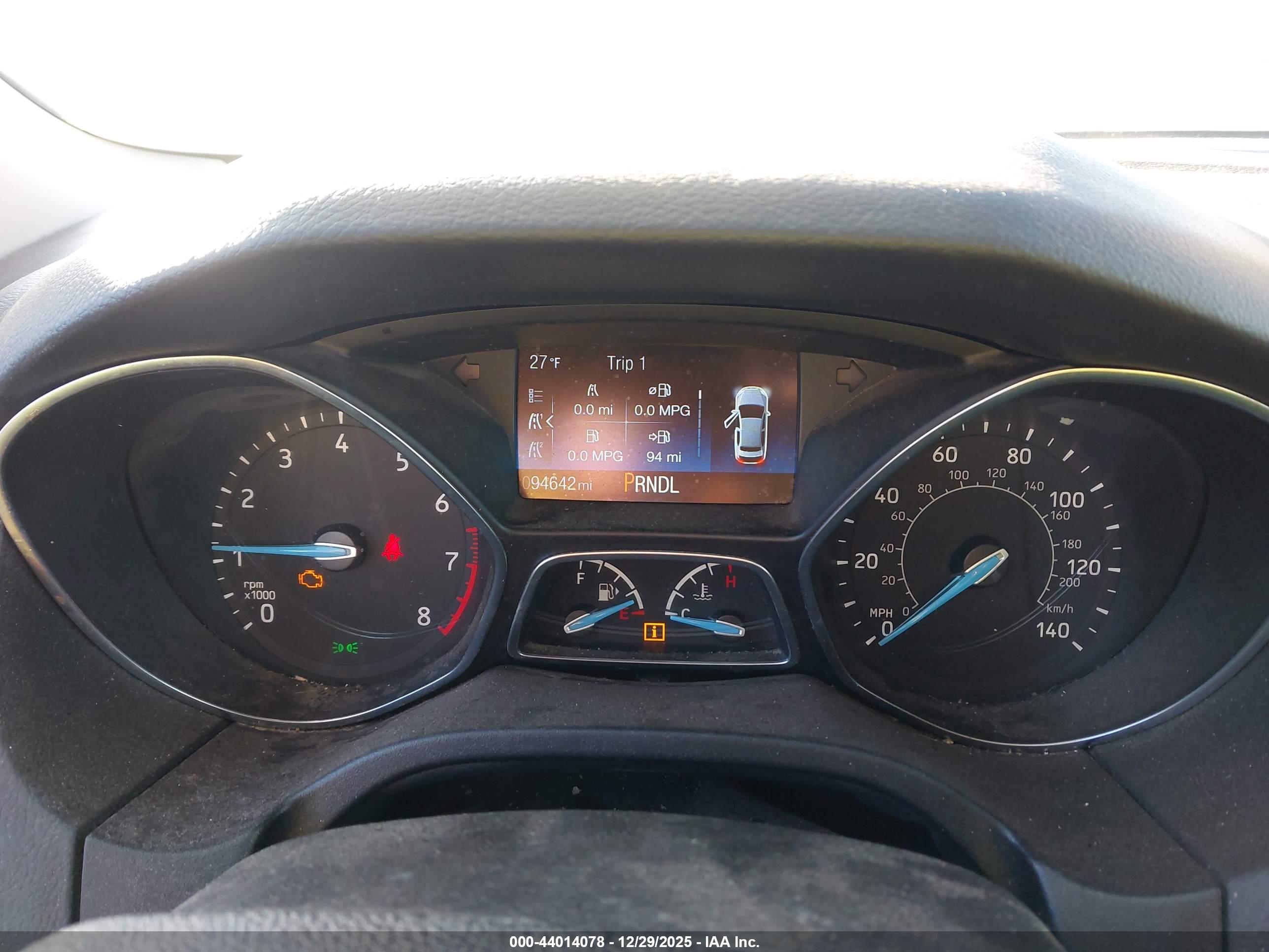 FORD FOCUS image 7