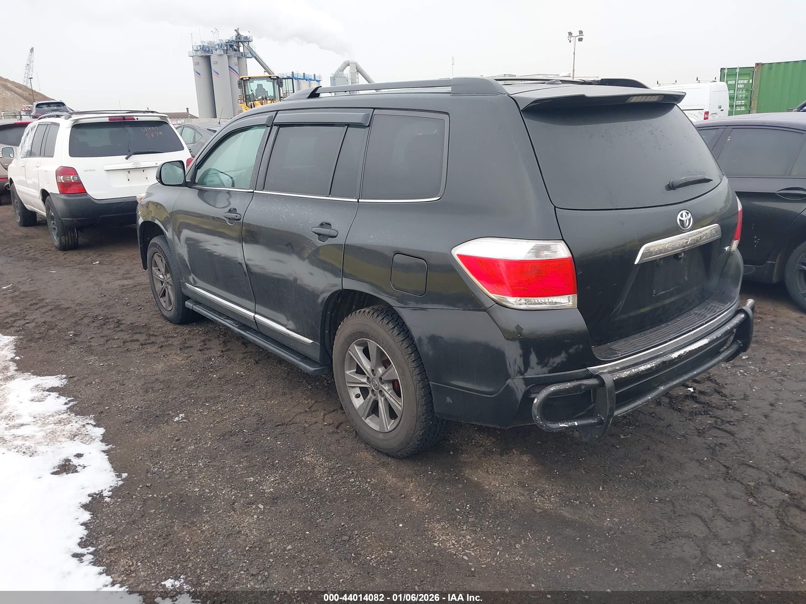 TOYOTA HIGHLANDER image 3