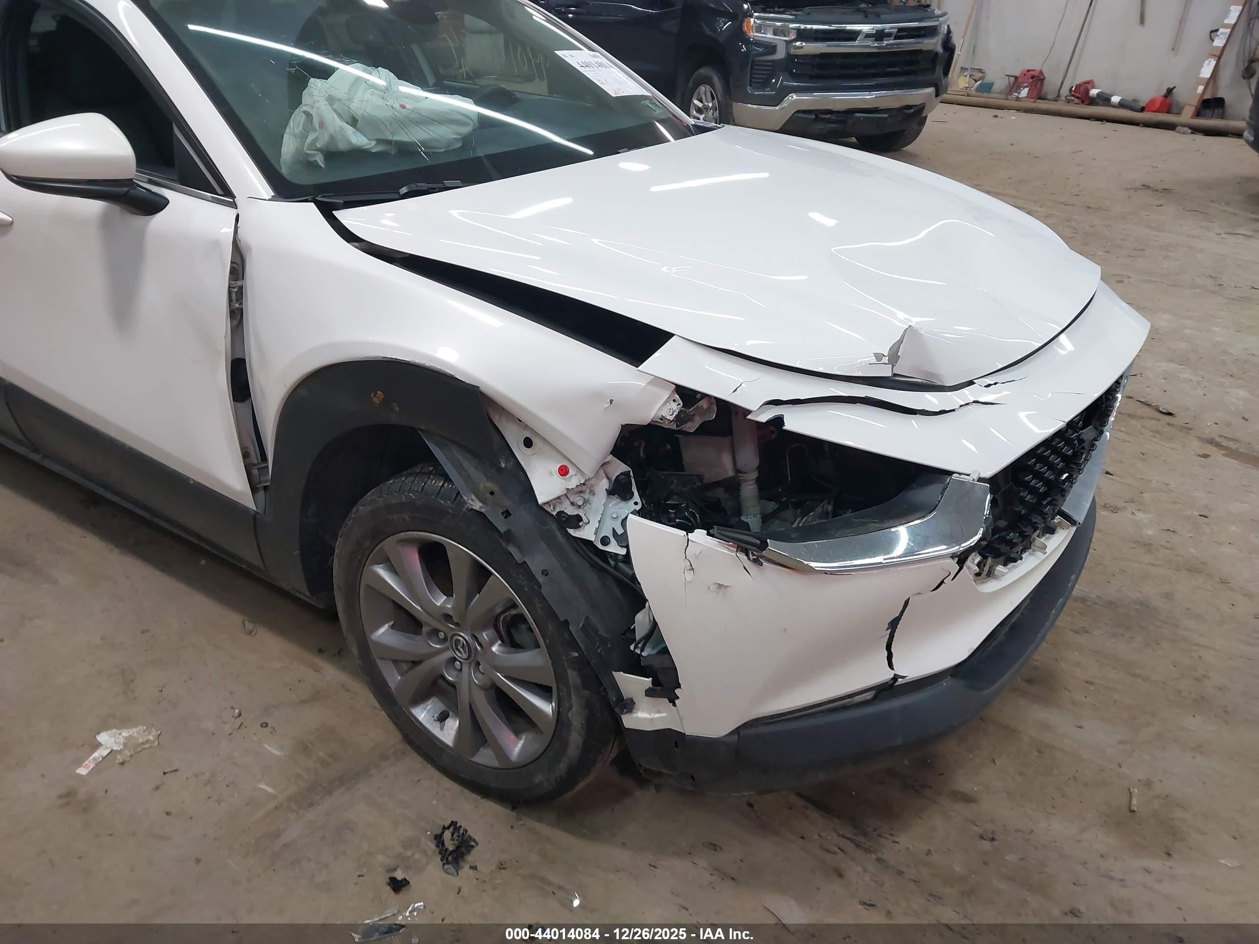 MAZDA CX-30 image 6